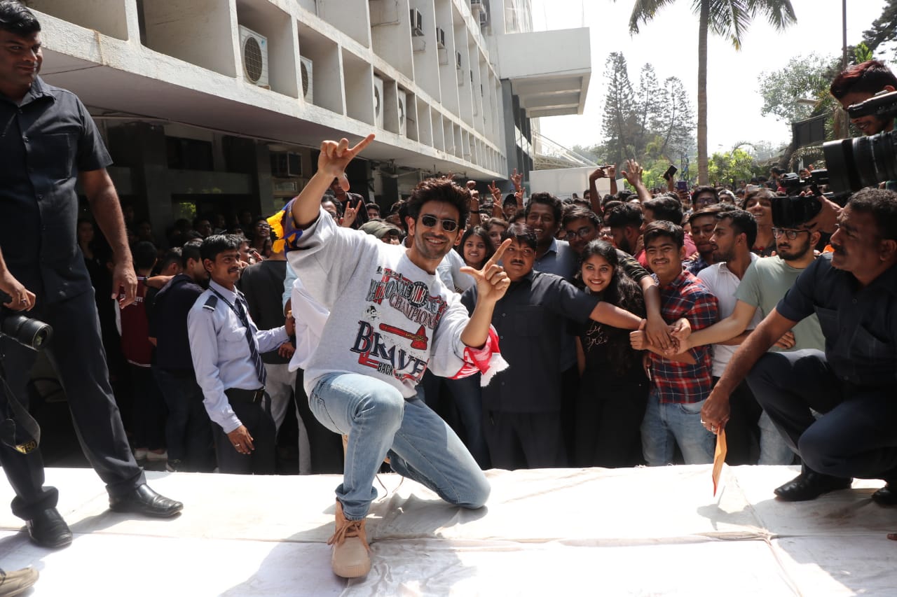 Fans go in a frenzy after meeting heartthrob Kartik Aaryan at the song launch of Luka Chuppi