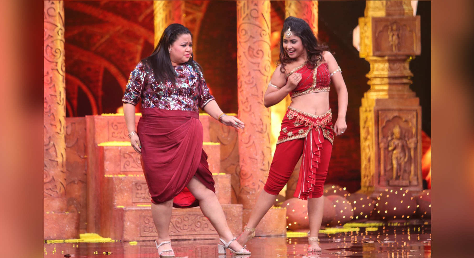 Bharti having fun with Contestant Sadhwi Majumdar on the sets of India’s Best Dancer.