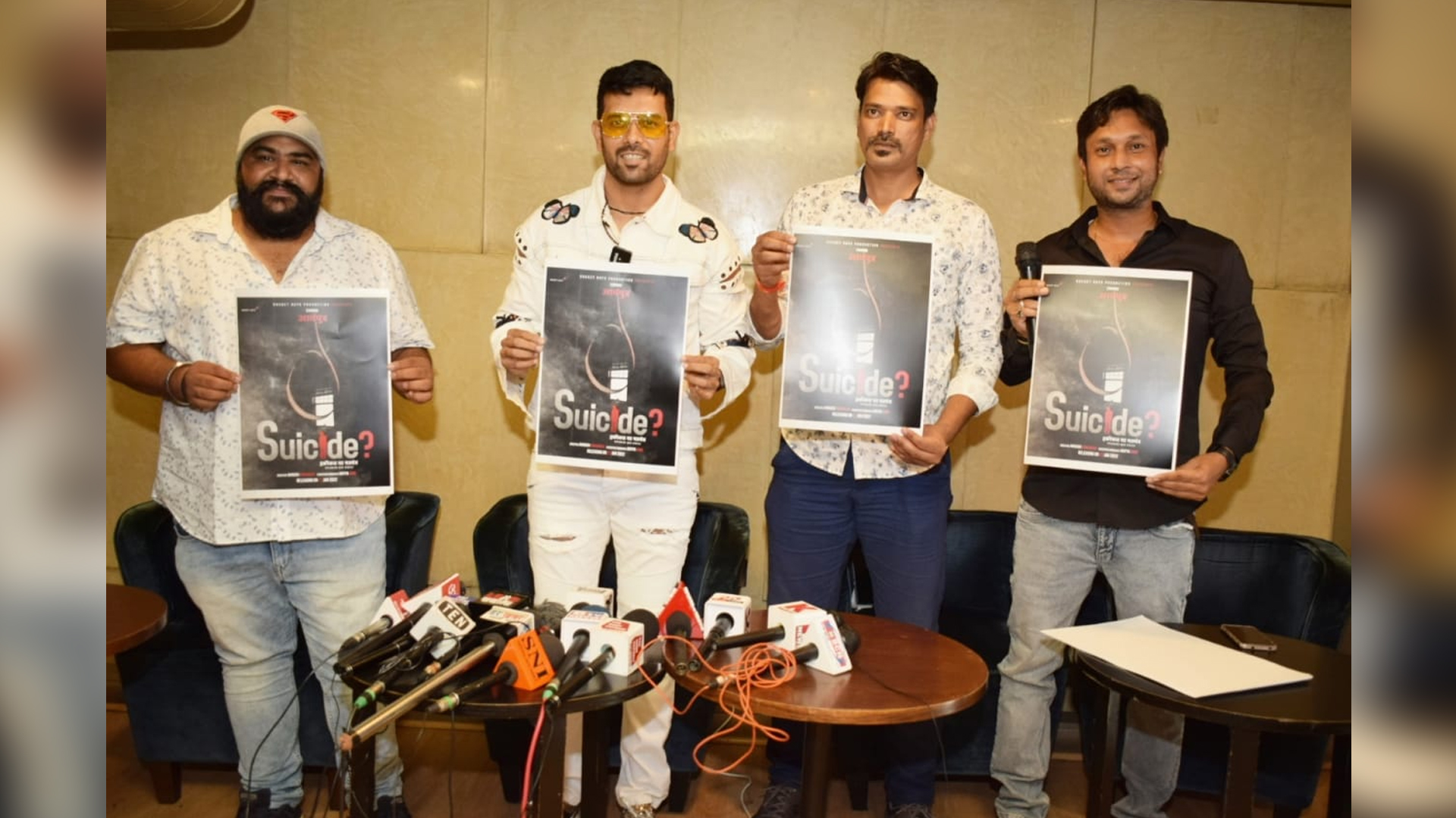 Cast Of Upcoming Web Series ‘ Suicide?- Haqeeqat Ya Kshadyantra’ launched their First poster