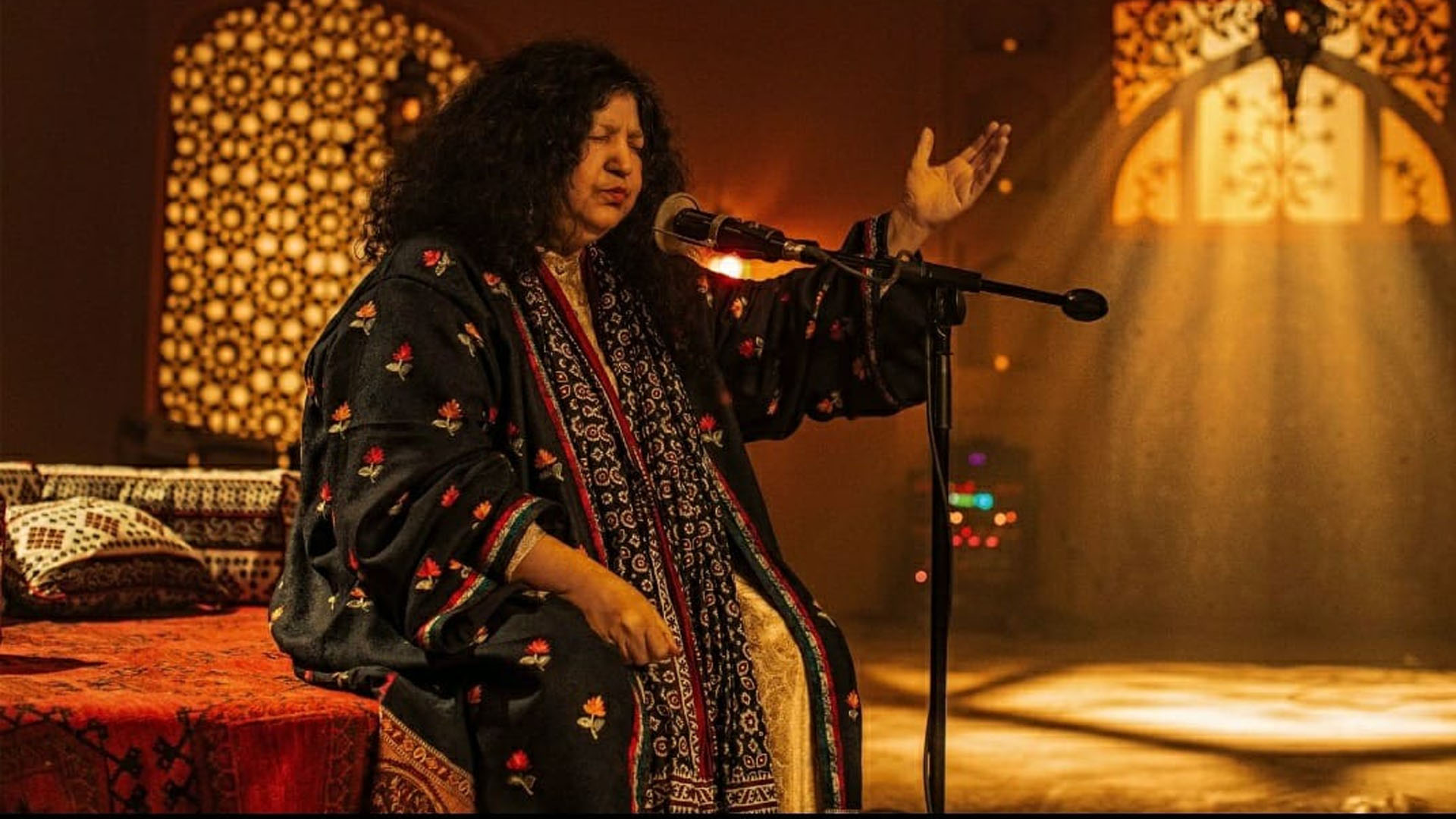 Iconic Sufi singer Abida Parveen is making a rare appearance for the live concert – ‘Sufiyana’ in Dubai