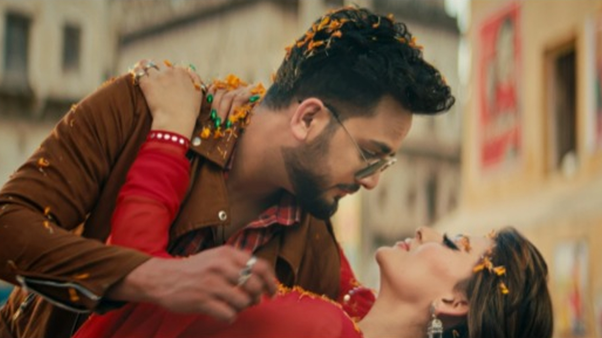 Urvashi Rautela and Elvish Yadav’s “Hum To Deewane”: Song Releases A Love Song to Remember Forever