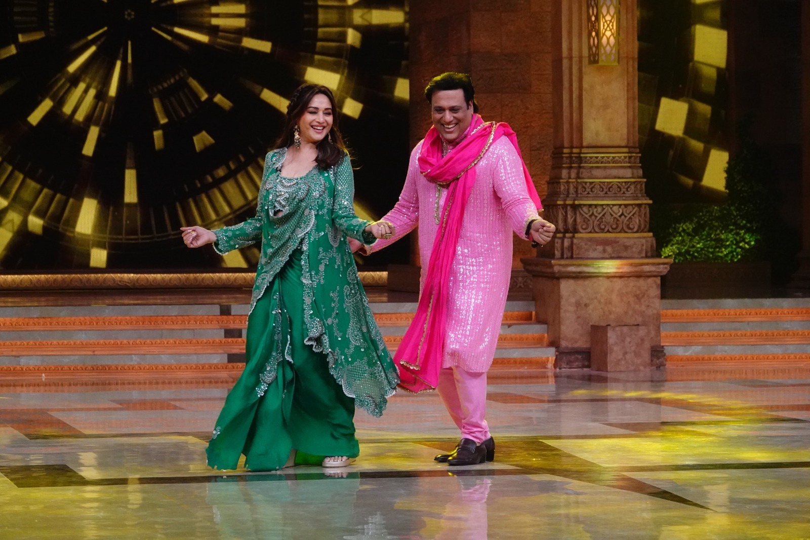 Madhuri Dixit Nene gets candid about her Holi plans with the clan of COLORS’ ‘Dance Deewane’