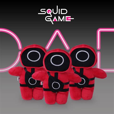 boneka squid game Fanatical untuk pemain suka loot bulan ini gratis selama promo pas musim libur image 3