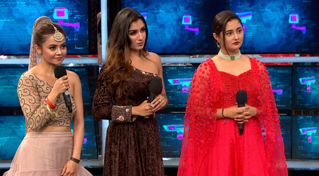 A weekend of surprises, Bigg Boss midseason finale changes the game!