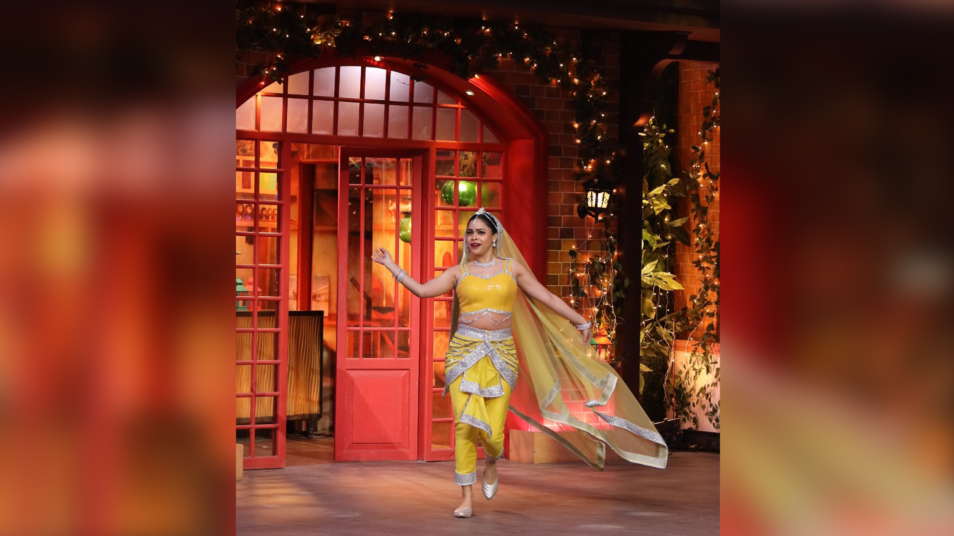 Sumona Chakravarti aka Bhoori dons a new look on The Kapil Sharma Show