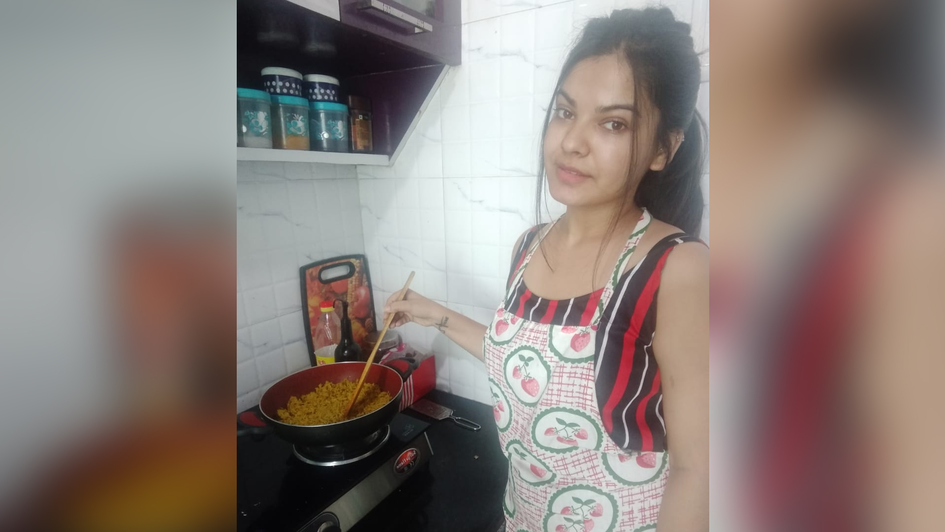 Actress Rashika Singh learns to cook from her mother in Jaipur using video call