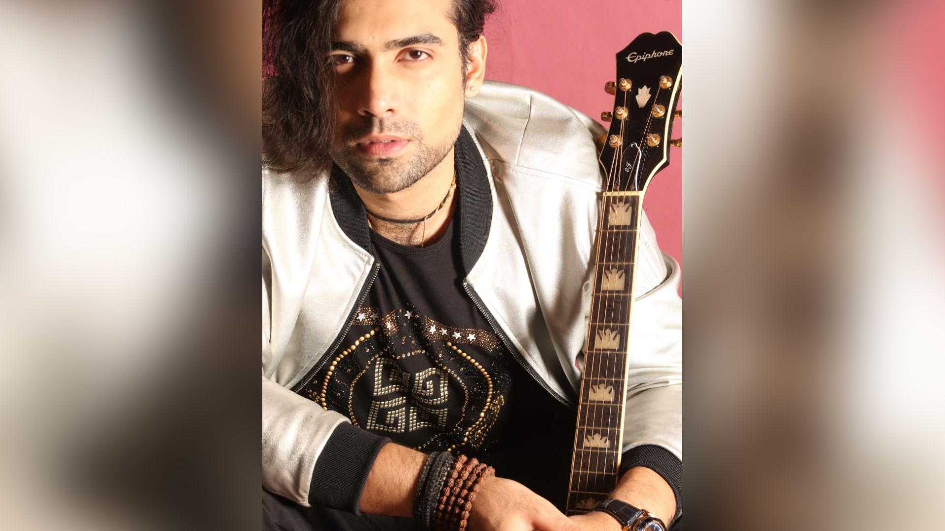 Ahead of Mother’s Day, Bhushan Kumar presents Jubin Nautiyal’s ‘Meri Maa’ a special tribute to mothers!