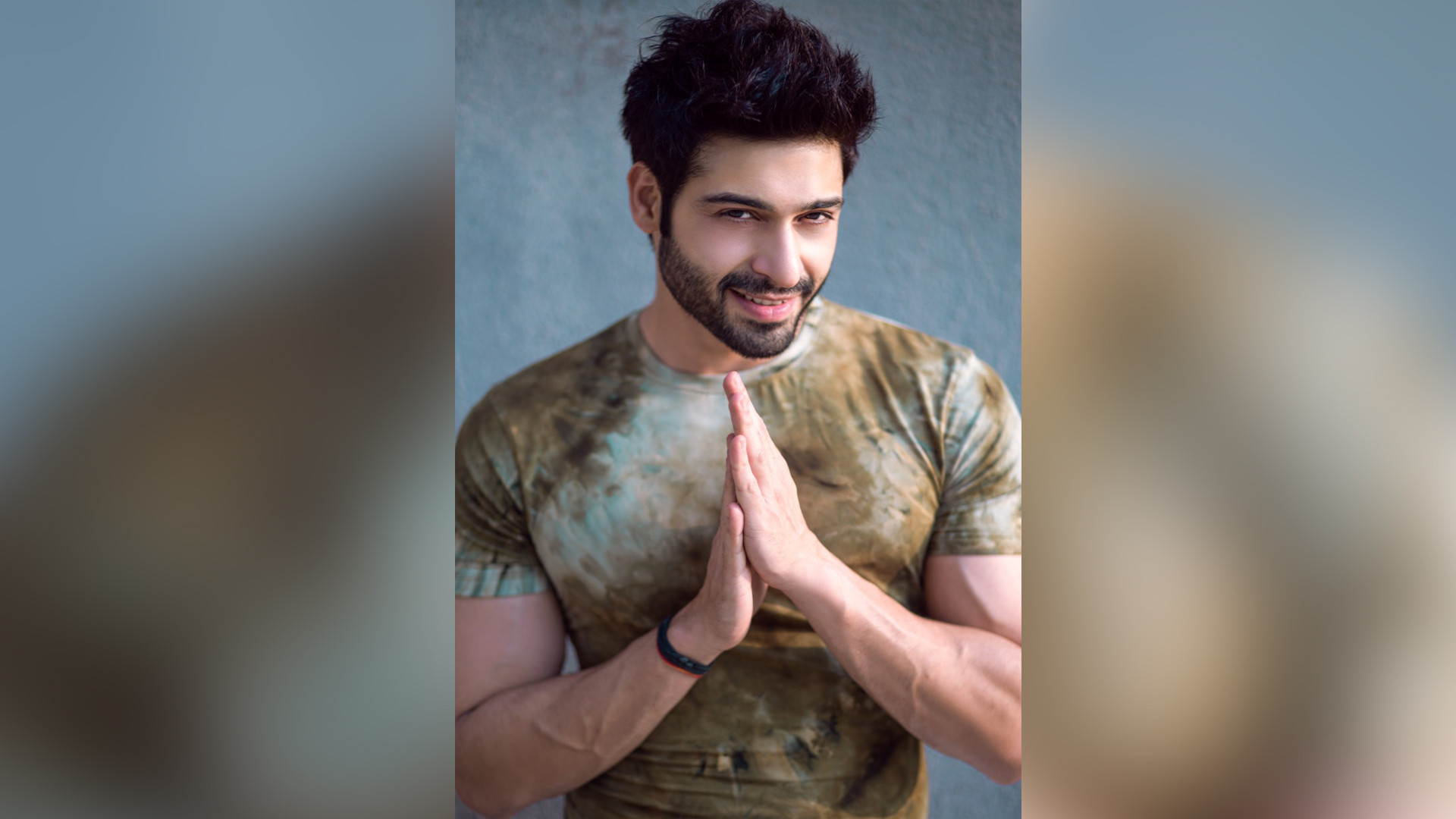 Did you know Vijyendra Kumeria used to work in  a cabin crew of an airlines?