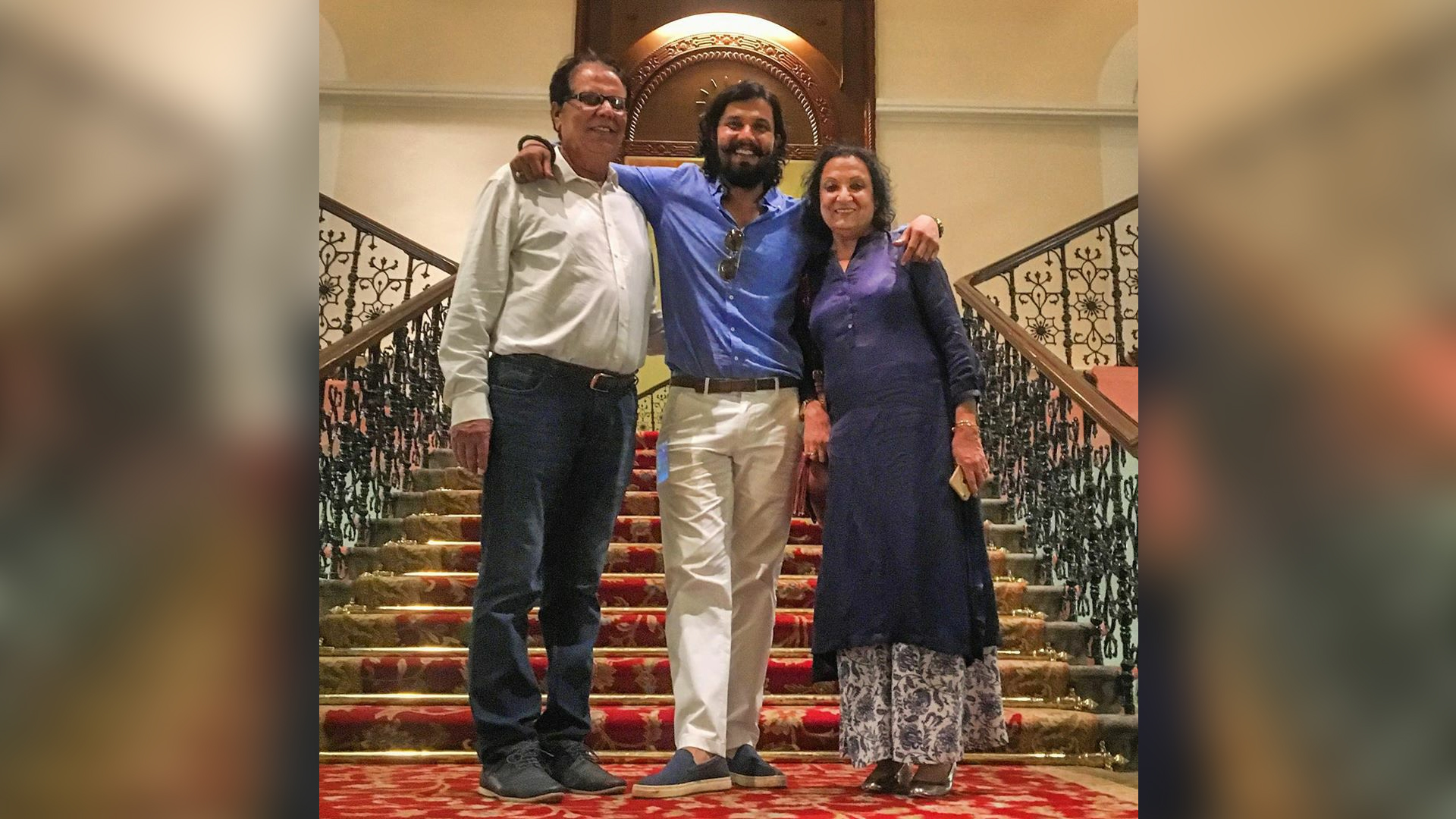 On his parents’ 49th anniversary, @randeephooda shared an emotional message for them. #RandeepHooda wrote