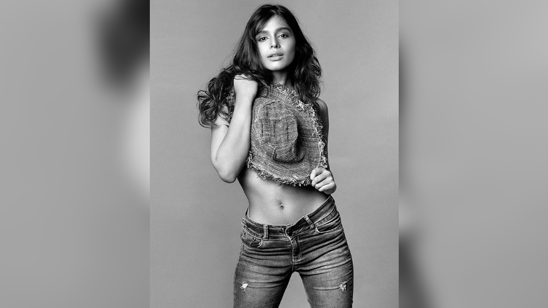 Pranati Rai Prakash breaks the stereotype and posts this ravishing bold picture, says “Not to judge women by their clothes”