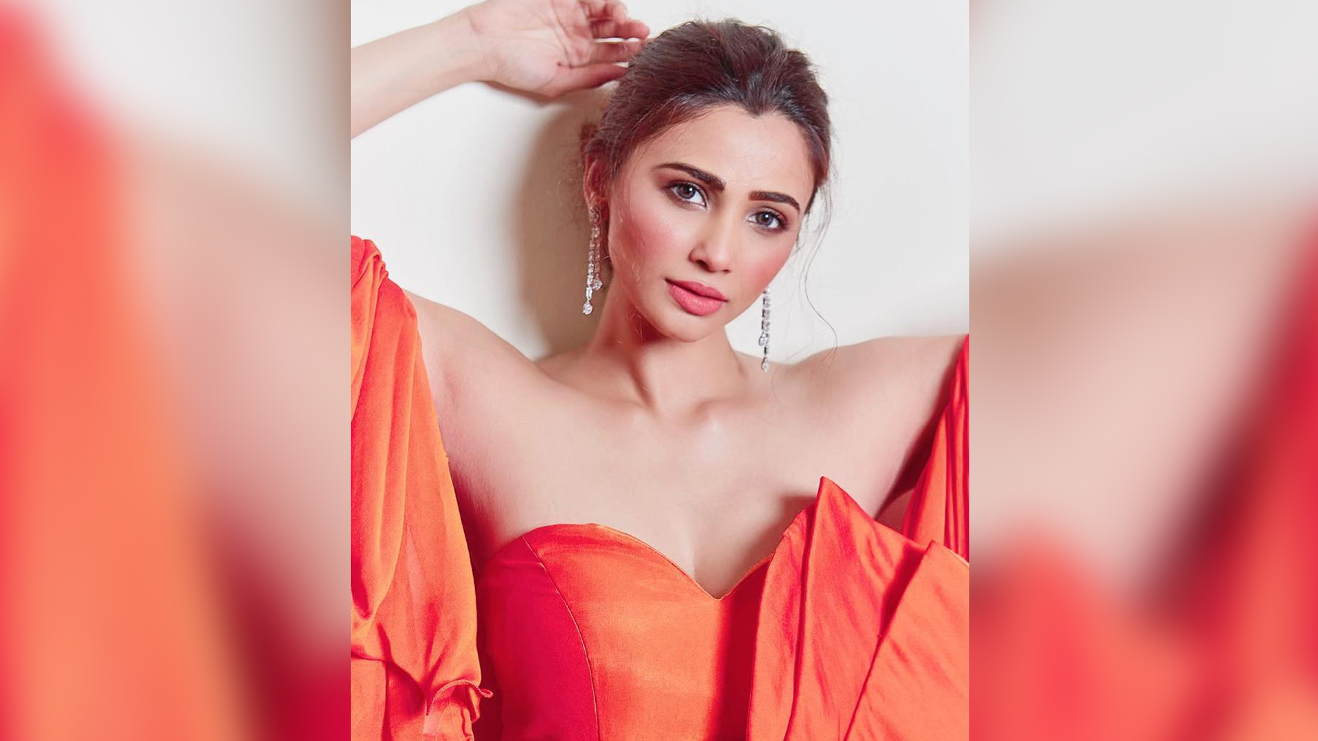 Daisy Shah launches her own YouTube channel, says “My aim for this channel is to introduce everyone to the real me