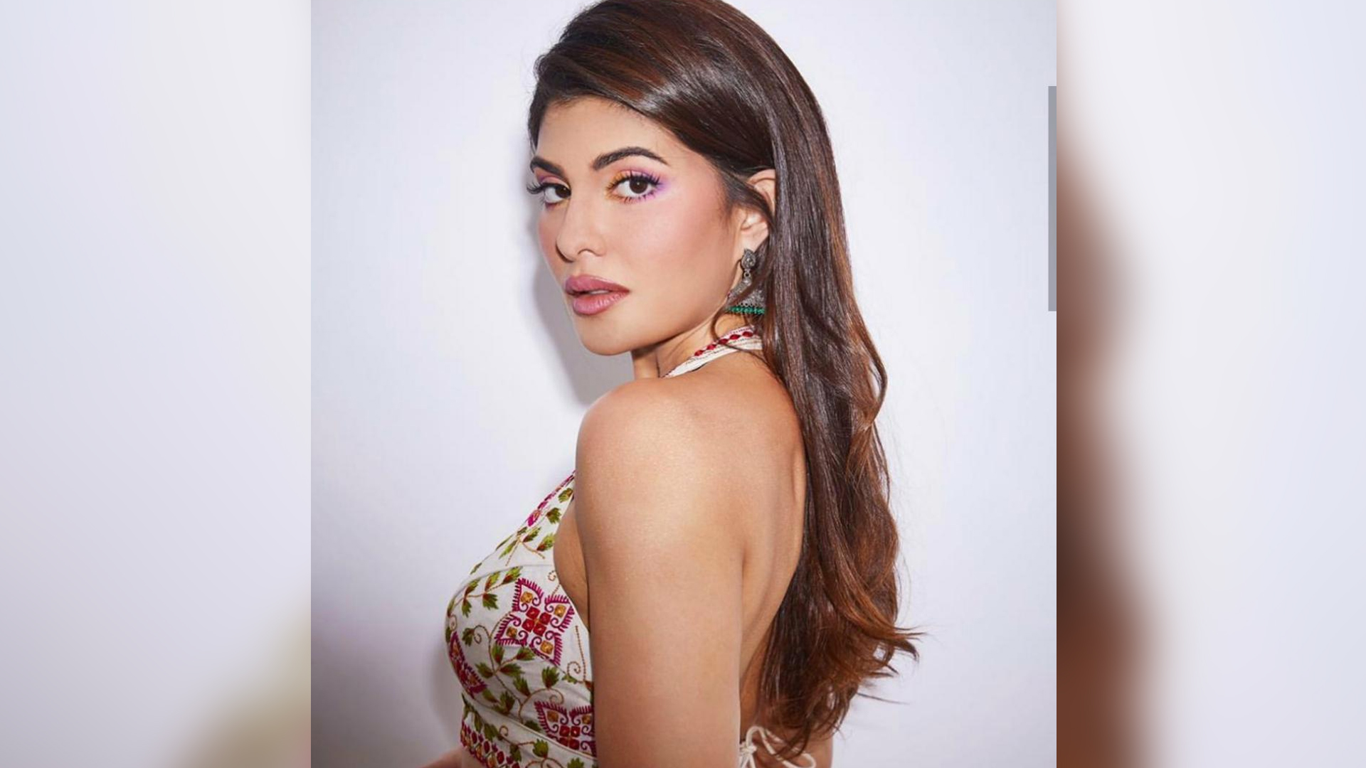 “I feel that has always been my favorite thing to hear because I just feel it’s important and not easy to stay positive”, says Jacqueline Fernandez