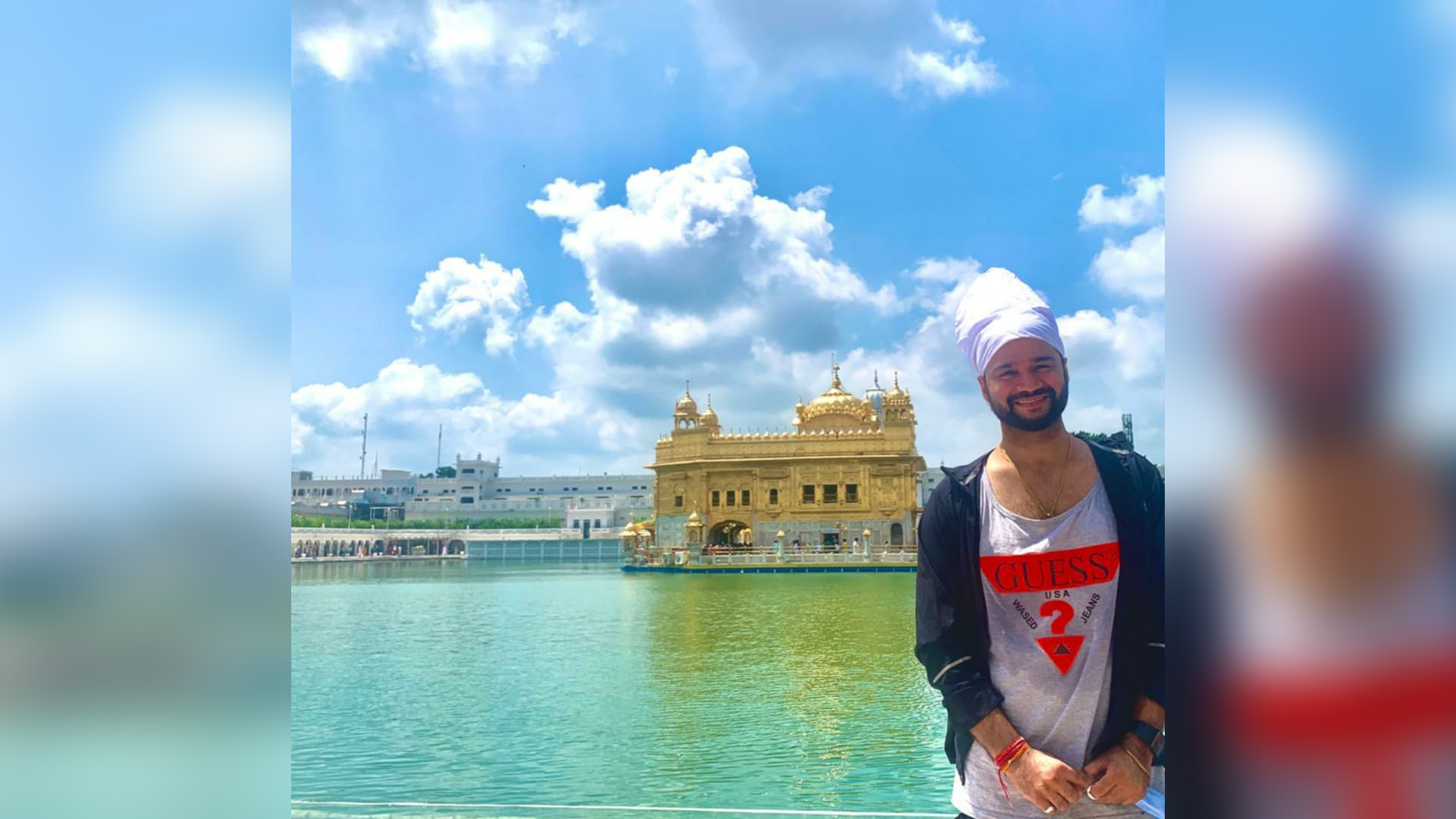 Balraj seeks blessing at Golden Temple