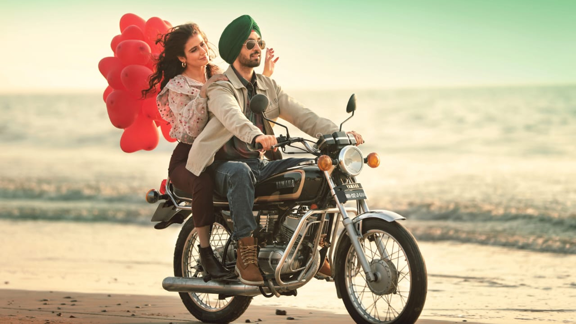 Suraj Pe Mangal Bhari’s love ballad Waareya gives you a taste of 90s’ sweet romances