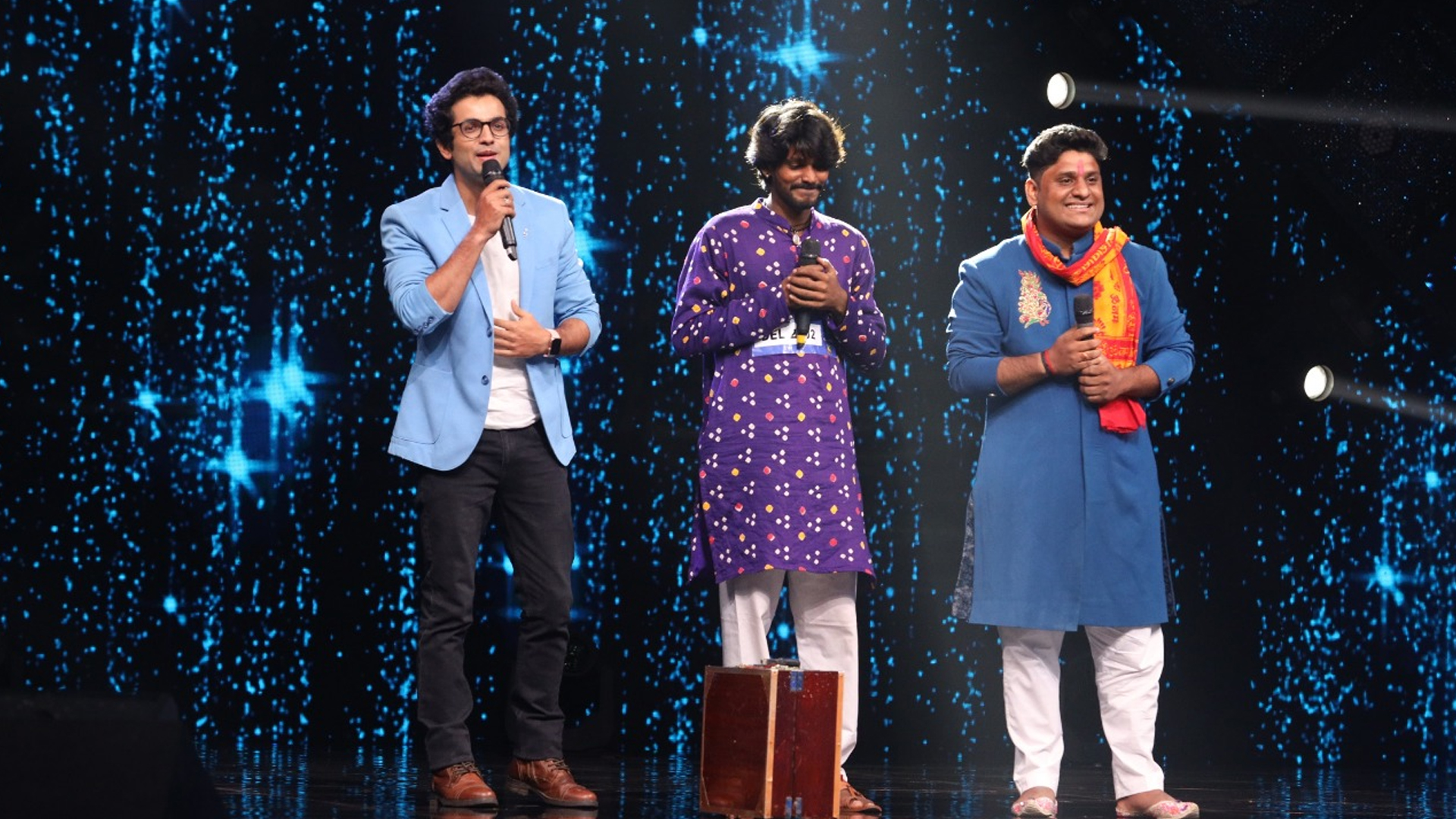 Nitin Kumar & Ankush Bhardwaj grace Indian Idol 2020, claim to be fans of contestant Sawai Bhatt