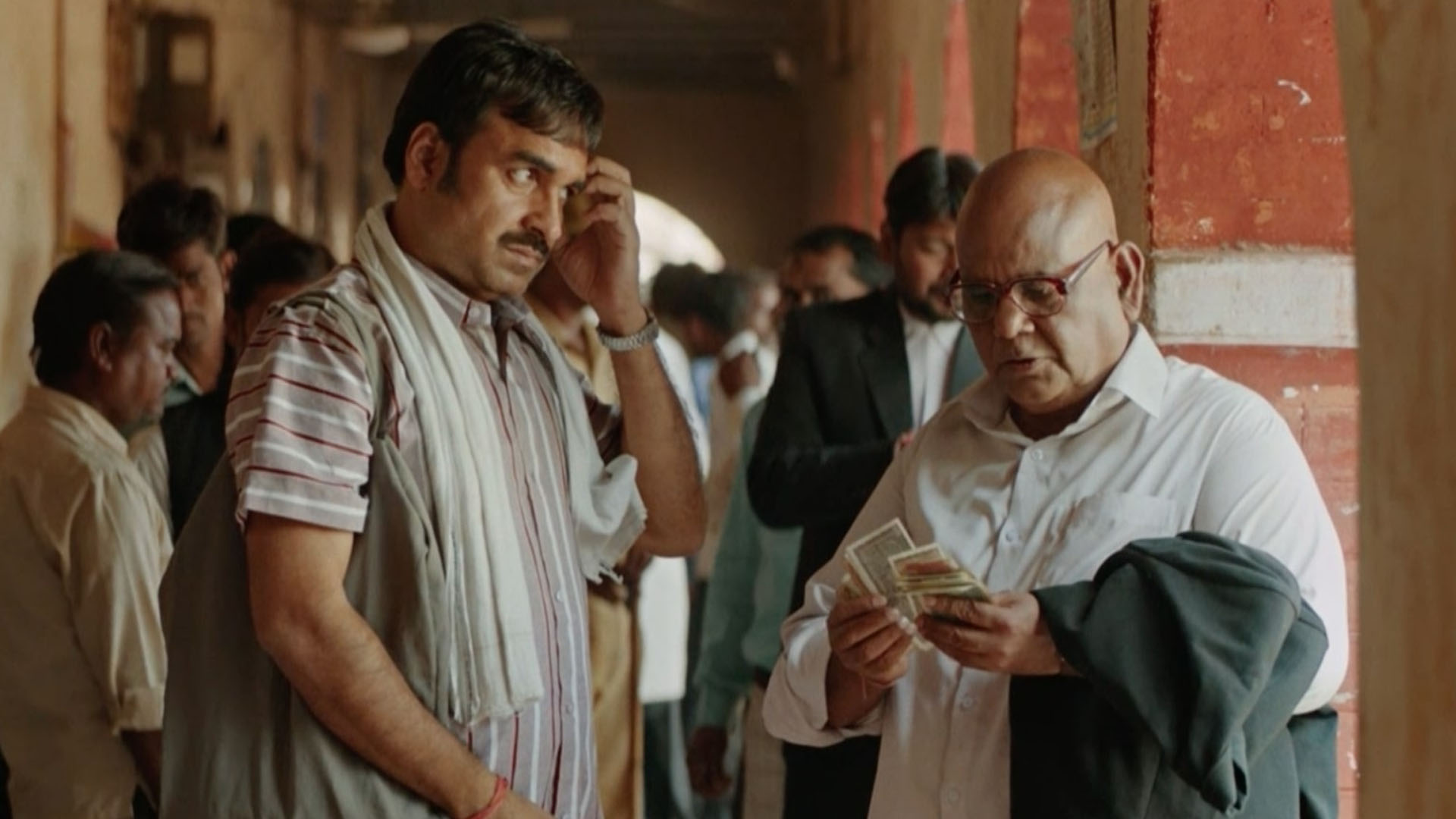 Satish Kaushik talks about working with Pankaj Tripathi on ZEE5’s upcoming film Kaagaz