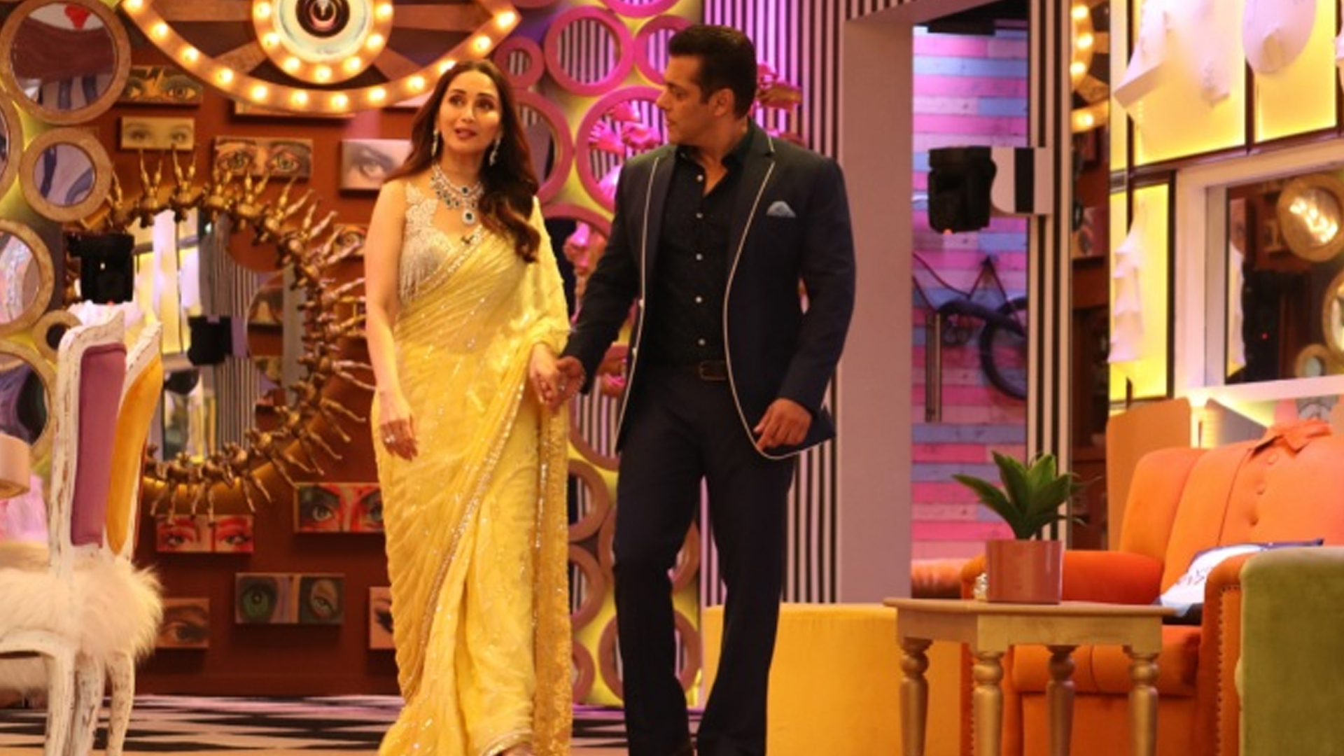 Madhuri Dixit to reveal the top 4 contestants of Bigg Boss 14 finale