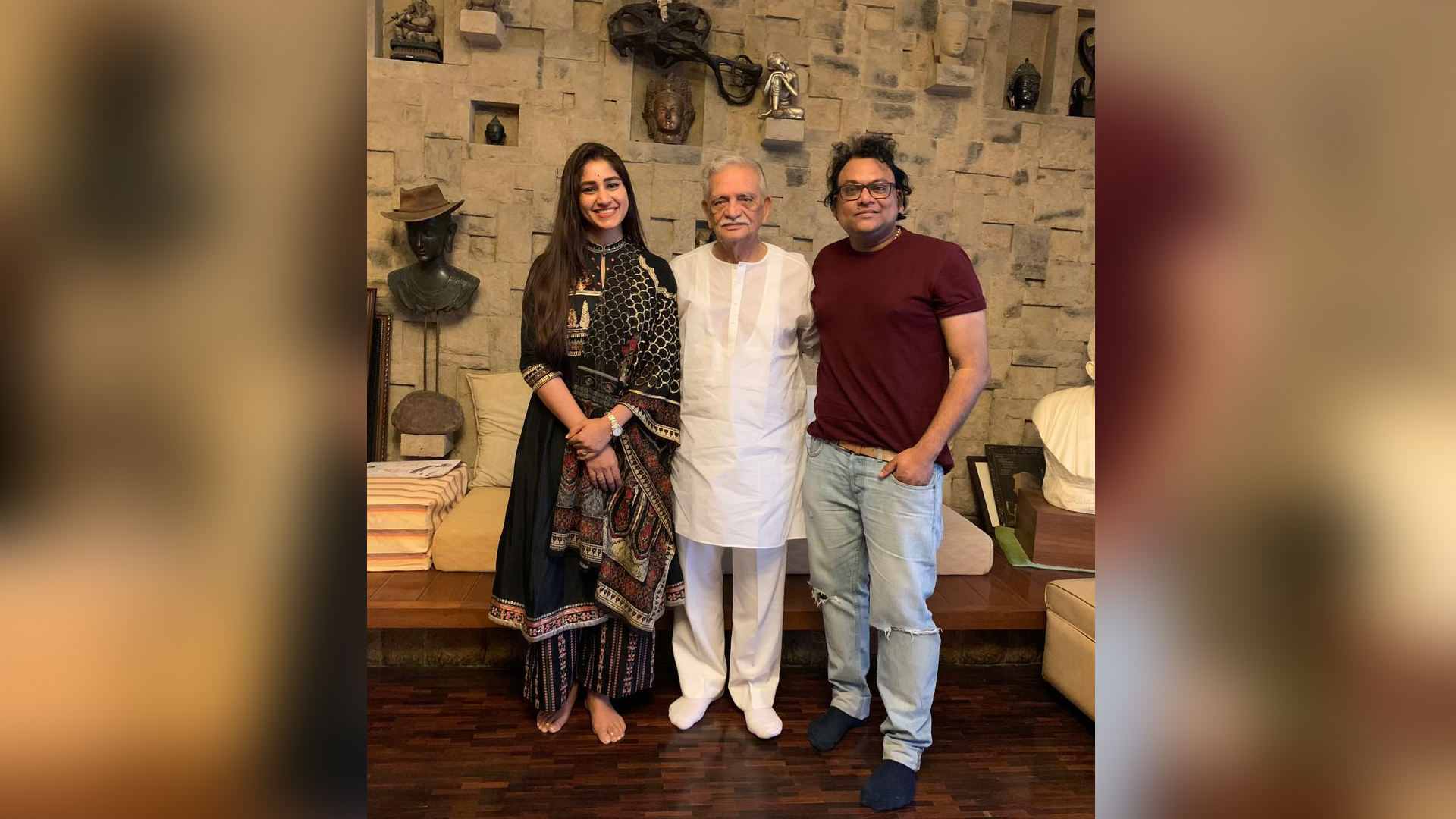 Music Legends Gulzar , Zakir Hussain and Deepak Pandit come together for Pratibha Singh Baghel’s first album “Bole Naina”.