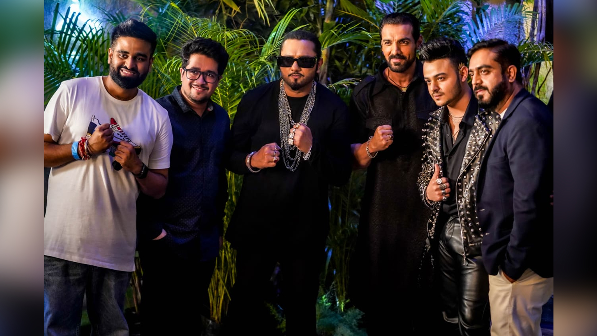 Yo Yo Honey Singh is all set to get you dancing with Mumbai Saga’s first song ‘Shor Machega’!