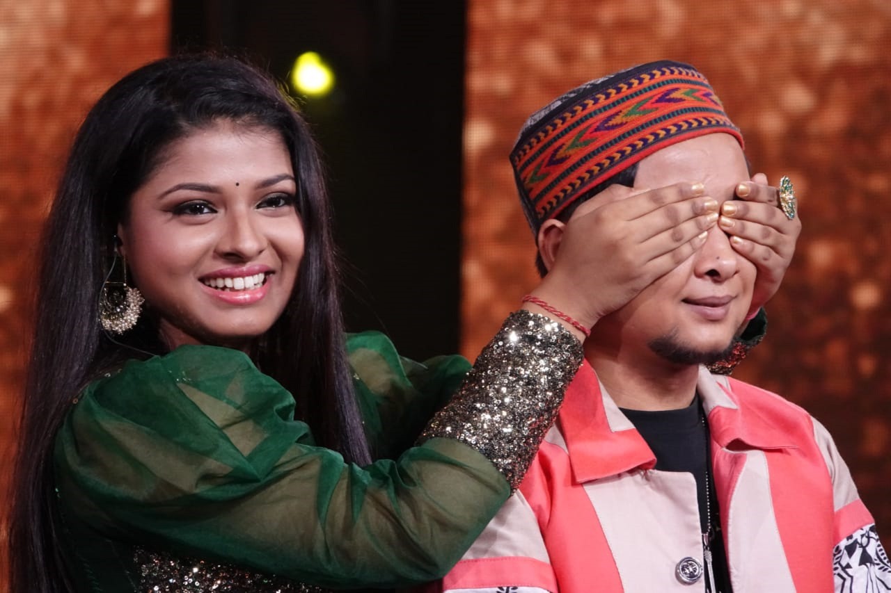 Arunita plans a sweet surprise for Pawandeep Rajan on Sony Entertainment Television’s Indian Idol Season 12