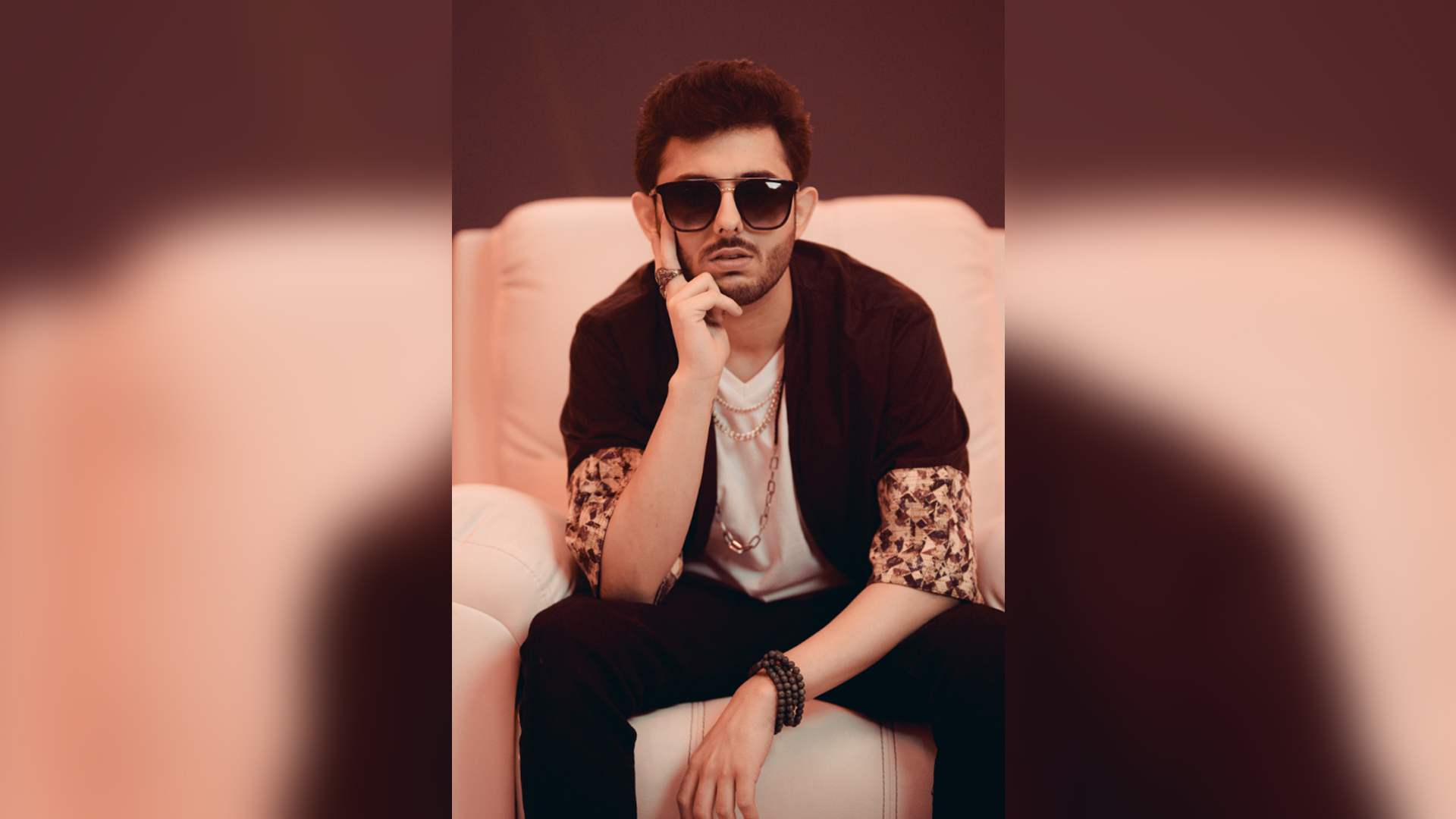 CARRYMINATI BECOMES FIRST CONTENT CREATOR TO CROSS 30 MILLION SUBSCRIBERS IN INDIA & ASIA