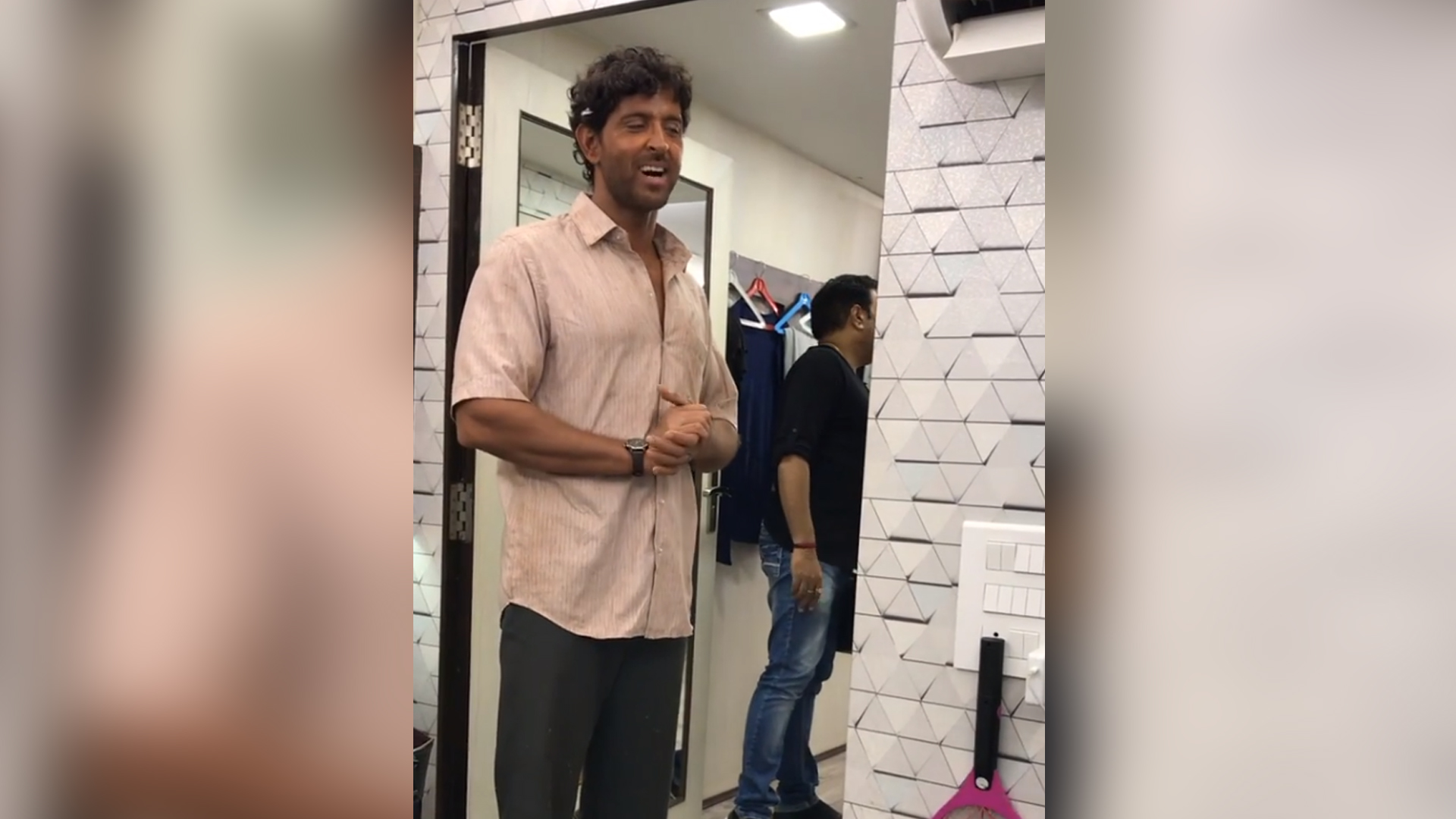 2 years of Super 30 and this priceless memory from Hrithik Roshan’s vanity van will make your day!