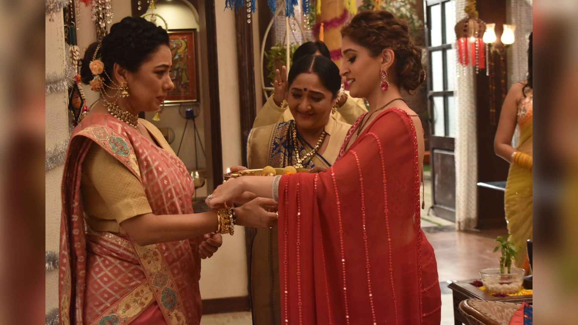 ‘Anupamaa’: Rakhi reveals the deal between her and Anupamaa to the Shahs