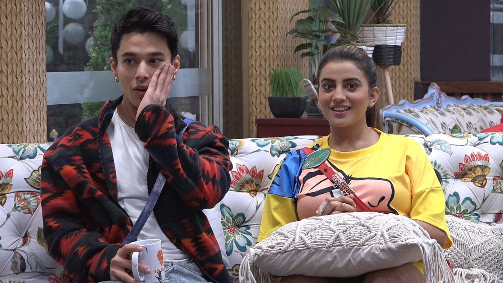 Bigg Boss OTT: Pratik breaks Akshara’s heart TWICE; Neha and Millind end their connection as she  begins a fresh connection with Pratik