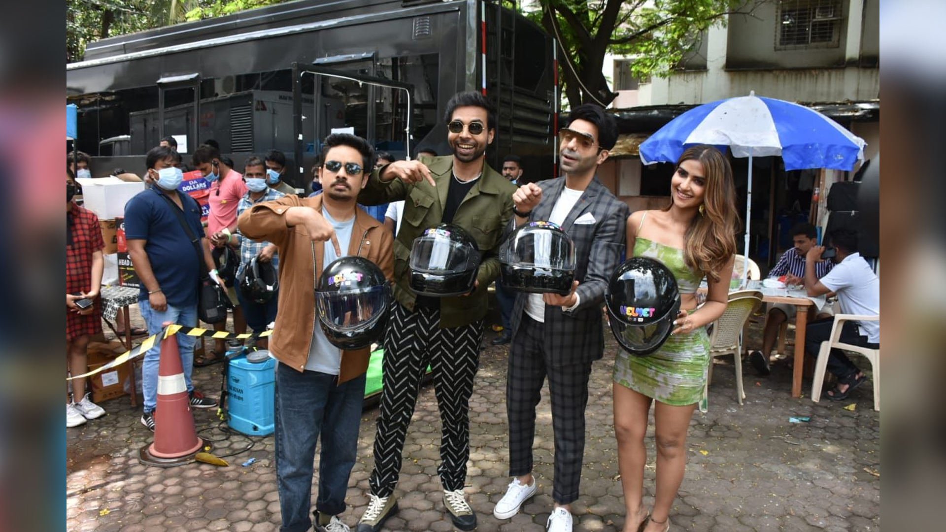 Actor Aparshakti Khurrana gives Helmet to the Paparazzi