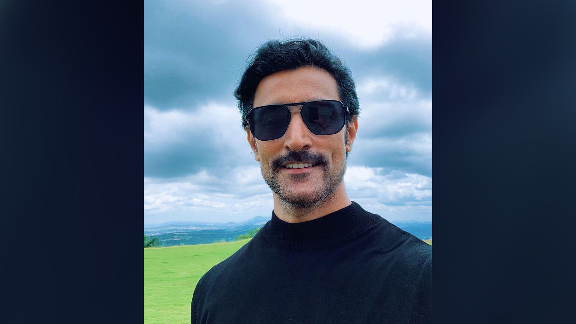 Kunal Kapoor feels overwhelmed with the love pouring in on him for Ankahi Kahaniyaan and The Empire