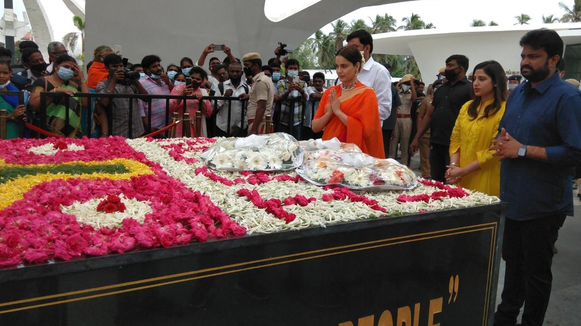 Ahead of Thalaivii release, Kangana Ranaut visits Puratchi Thalaivii Amma Dr. Jayalalithaa Memorial in Chennai