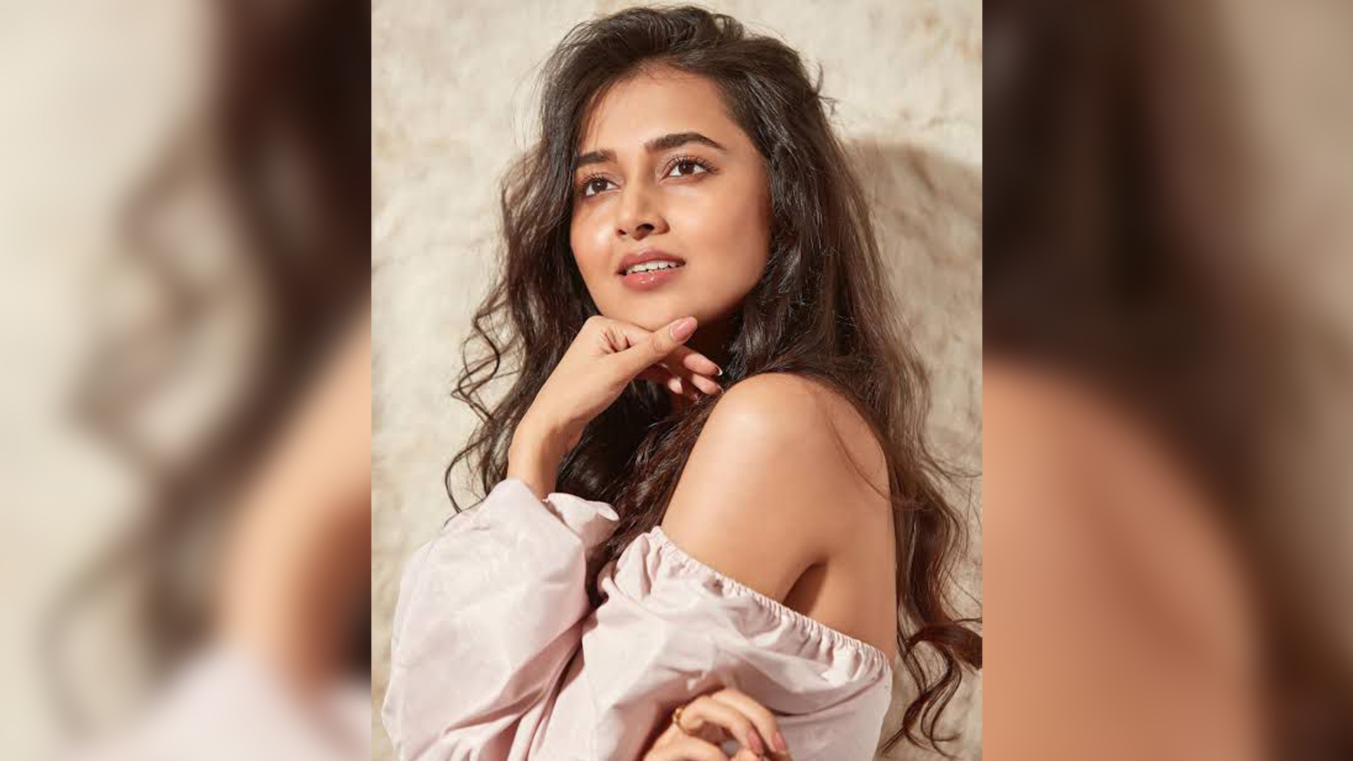 Tejasswi Prakash walks away with the highest recorded tweets in 24 hours!