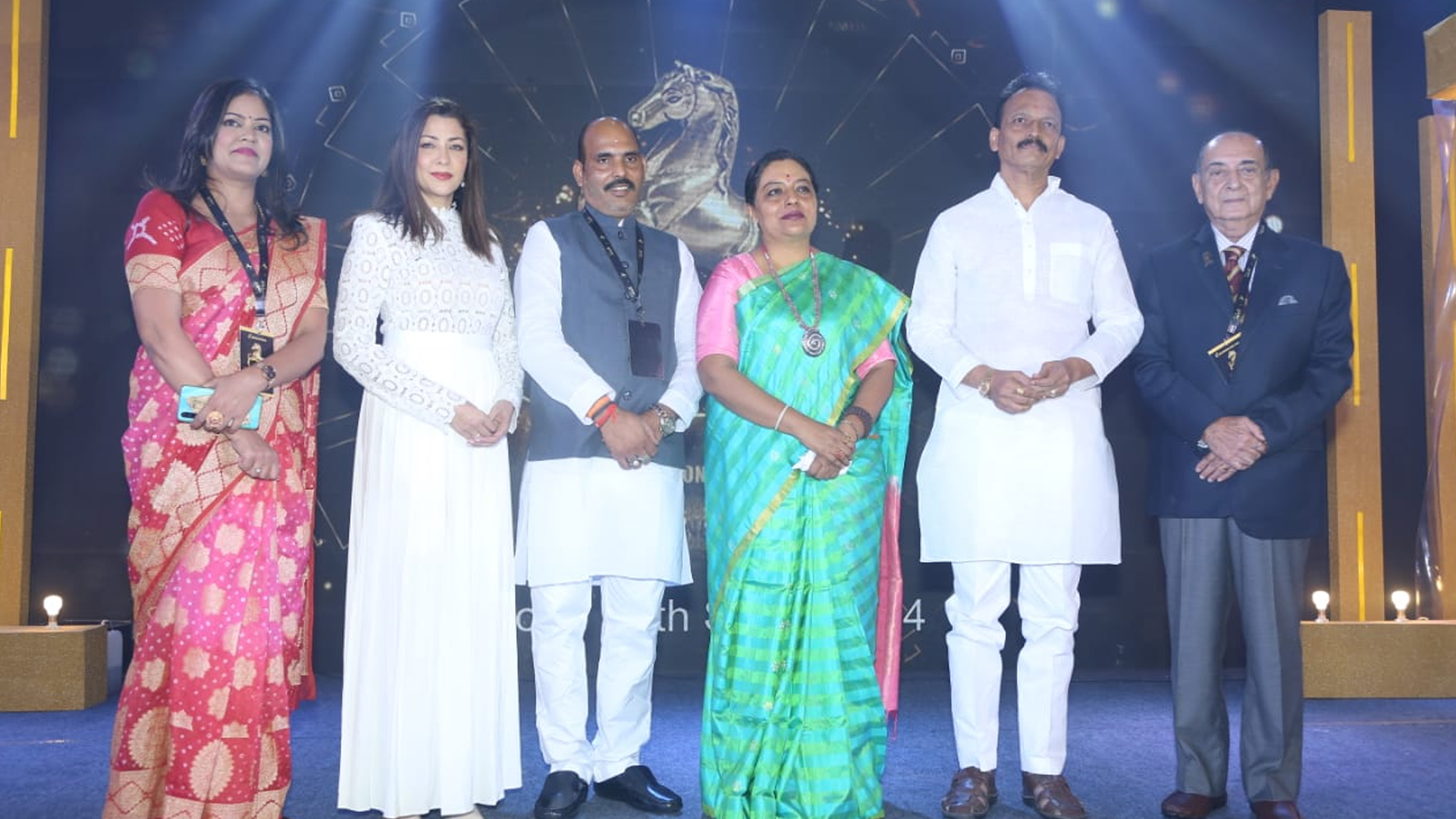 1st edition of Aaj Ke Karamveer awards felicitates achievers from various fields in presence of political leaders, Bollywood stars and renowned sportspersons