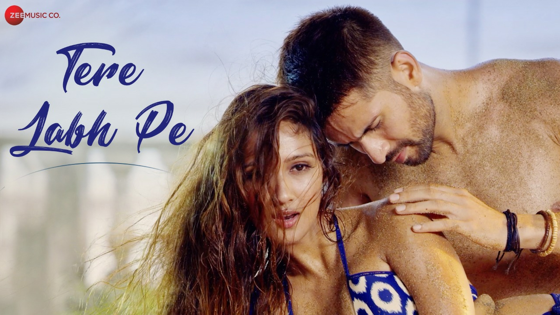 This winter feels to be a little more cozy with ‘Tere Labh Pe’; A sizzling music video!