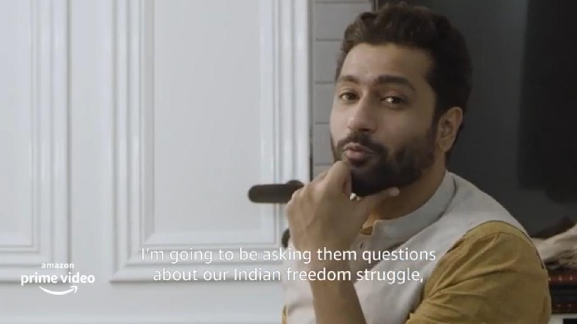 ”Master of disguises” Vicky Kaushal is back as an Unrecognizable News Reporter to Test our History Knowledge