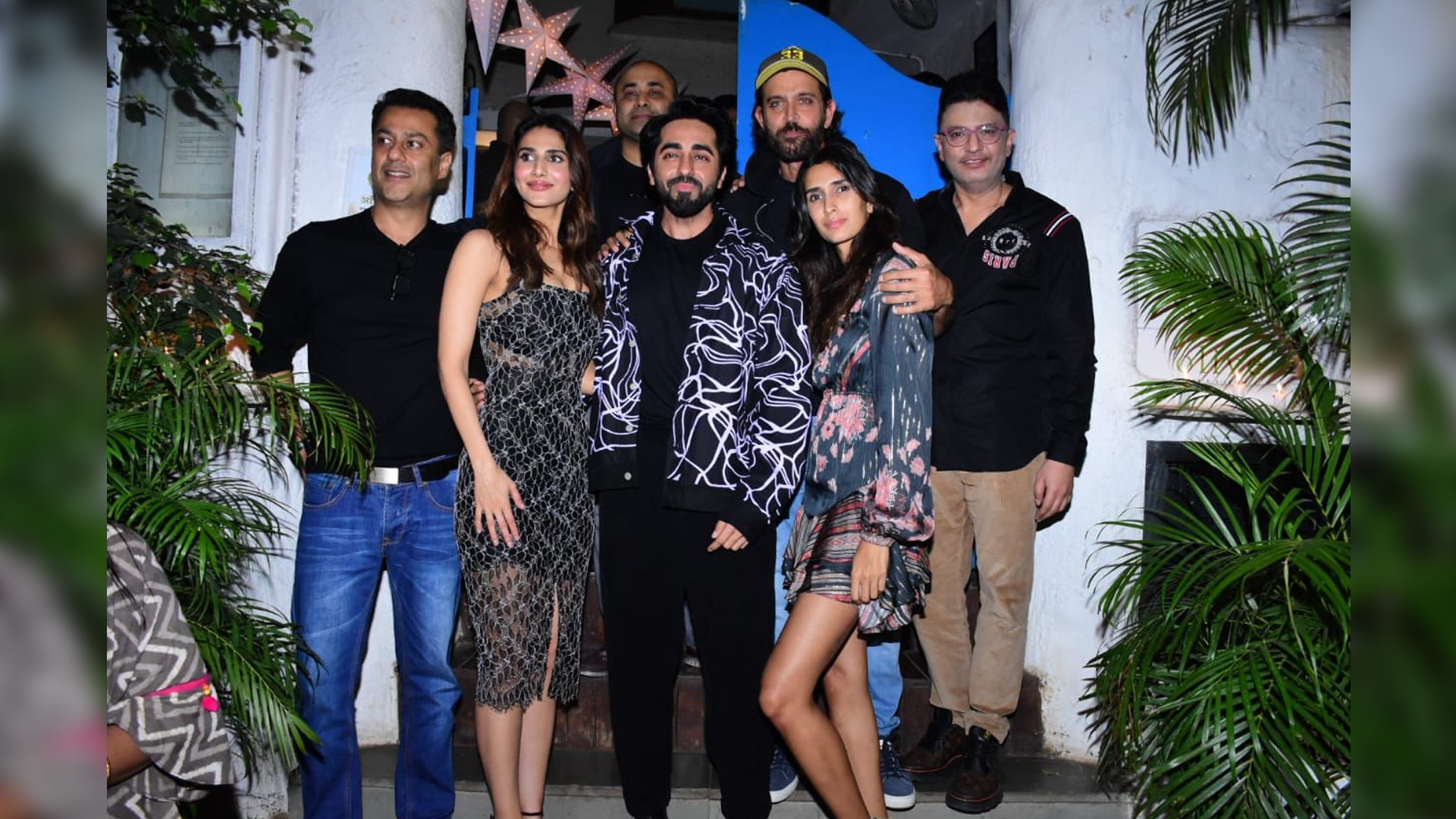 Pragya Kapoor hosts an intimate dinner party for the Chandigarh Kare Aashiqui team; superstar Hrithik Roshan joins