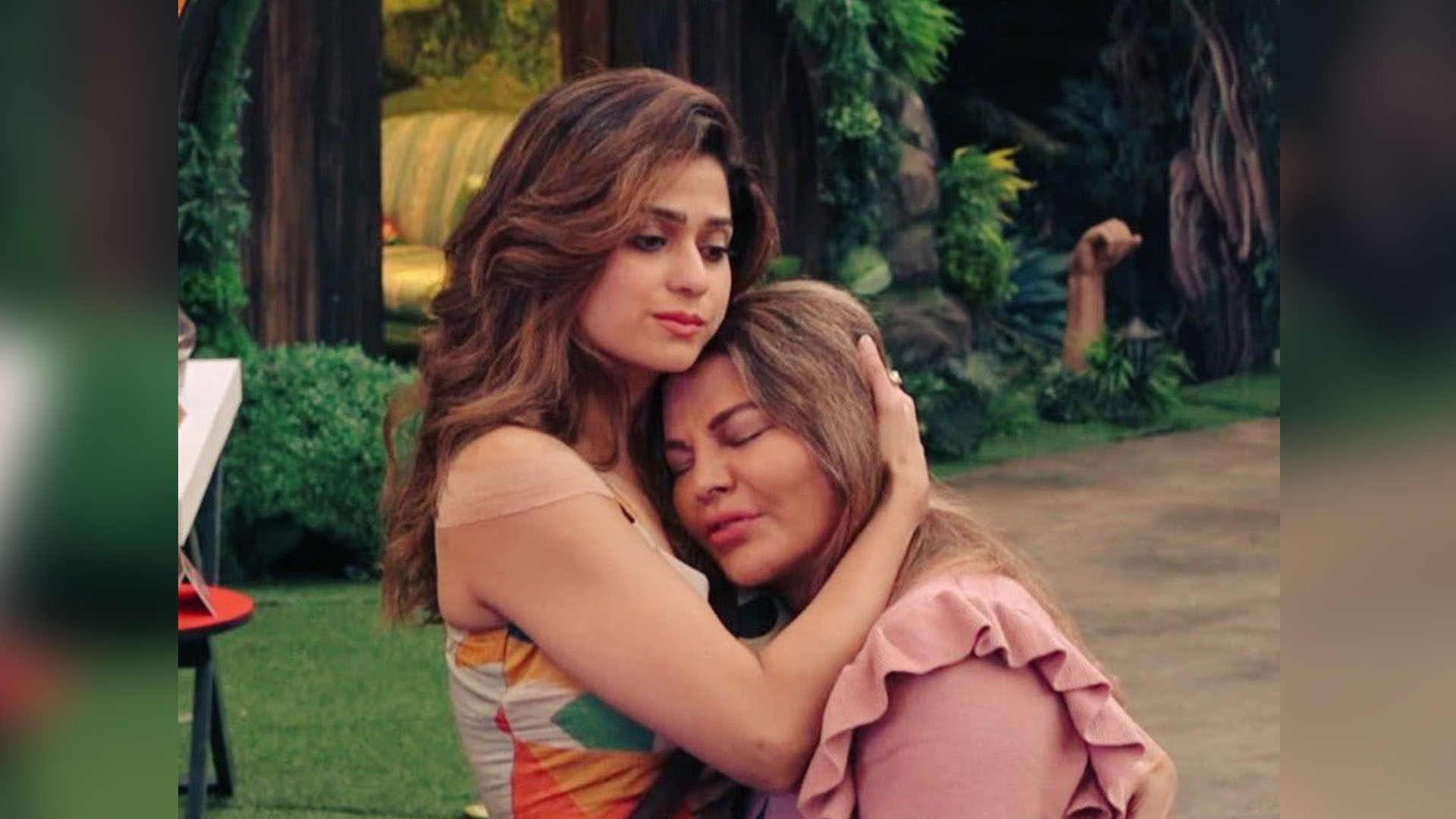 Netizens hail Shamita Shetty for her gesture towards Rakhi after she breaks down, call her ‘only worthy one’