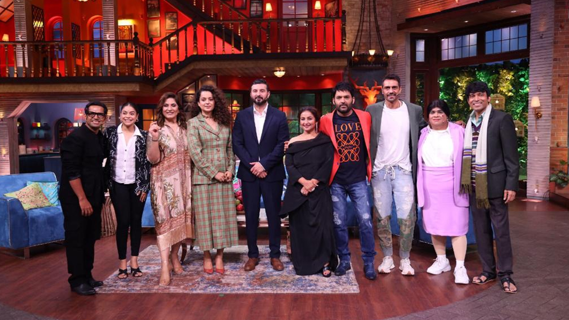 This weekend The Kapil Sharma Show welcomes the cast and director of the upcoming action thriller ‘Dhaakad’!