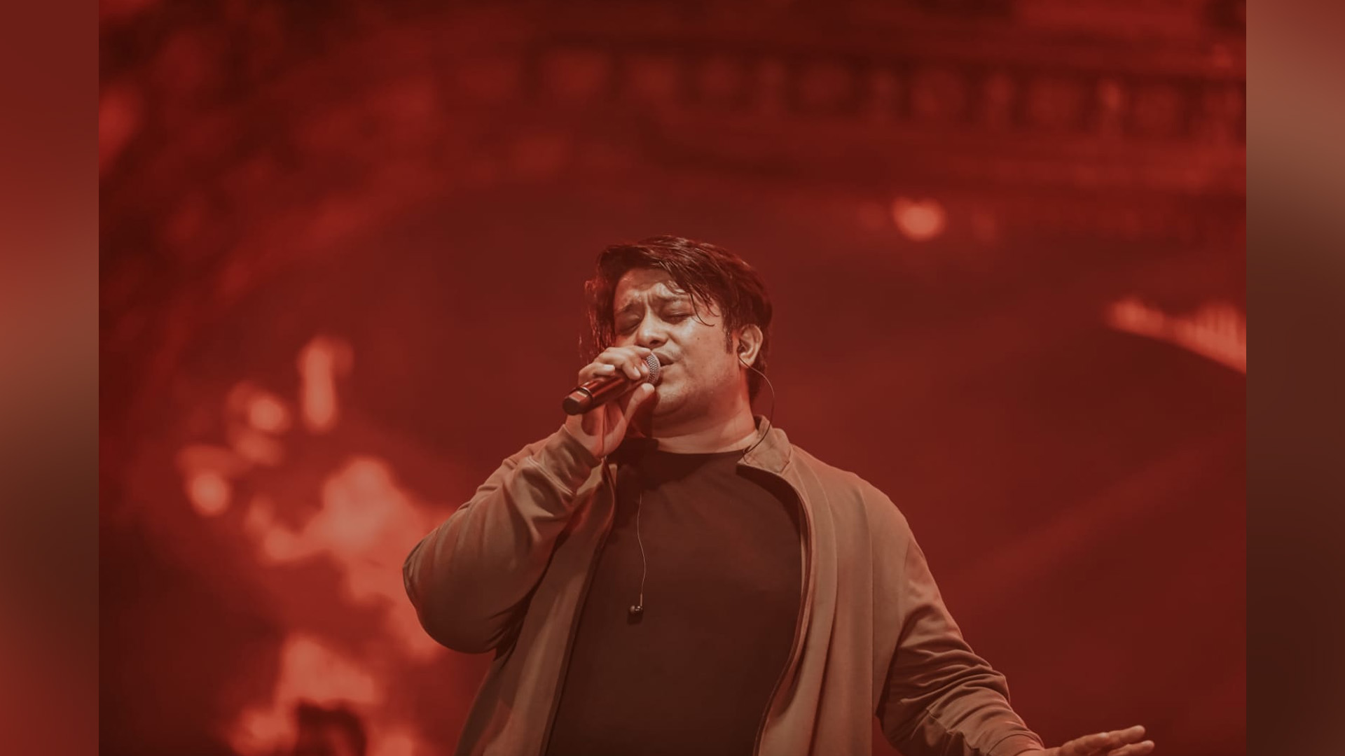 Singer Divya Kumar completes ten years in the industry