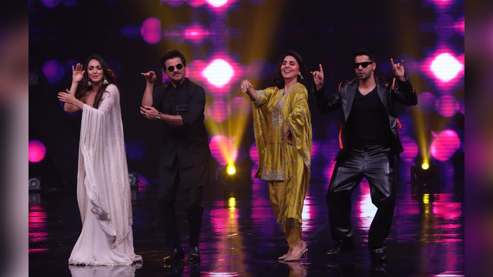 ‘Jug Jugg Jeeyo’ star cast featuring Varun Dhawan, Kiara Advani, and Anil Kapoor graces the set of COLORS’ ‘Dance Deewane Juniors’