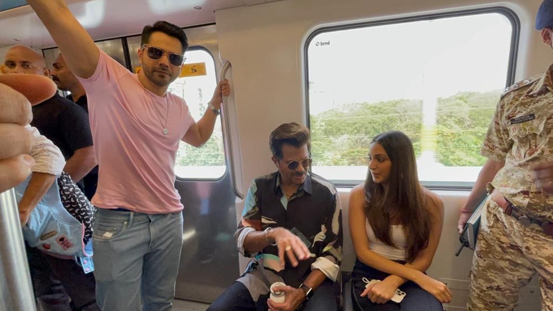 The cast of JugJugg Jeeyo commute by Mumbai Metro to save time amidst promotions