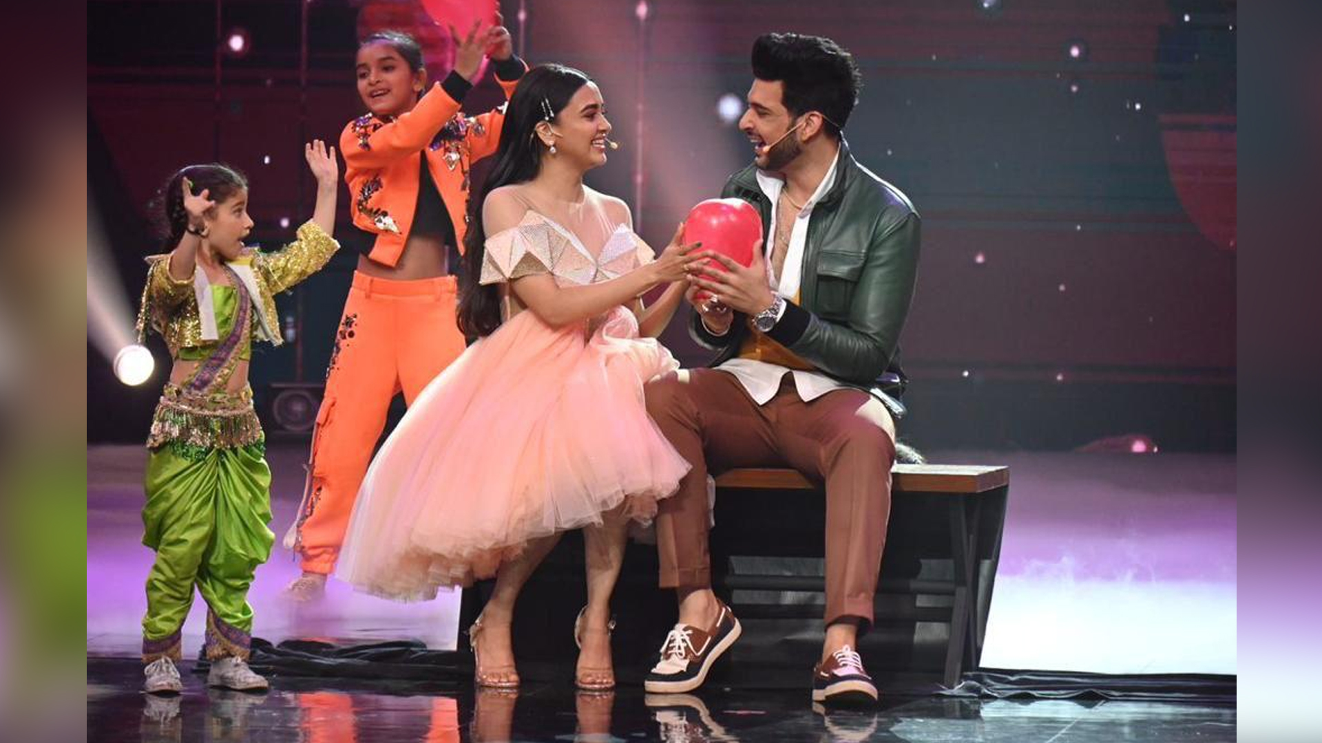 Neetu Kapoor confesses that Tejasswi Prakash and Karan Kundrra remind her of herself and Rishi Kapoor on COLORS’ ‘Dance Deewane Juniors’