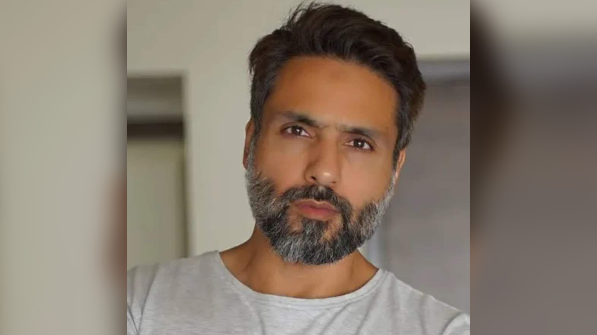 ‘I want to be like my character Dev’ says, Iqbal khan on sharing his experience on Star Bharat’s new show ‘Na Umra ki Seema Ho’.