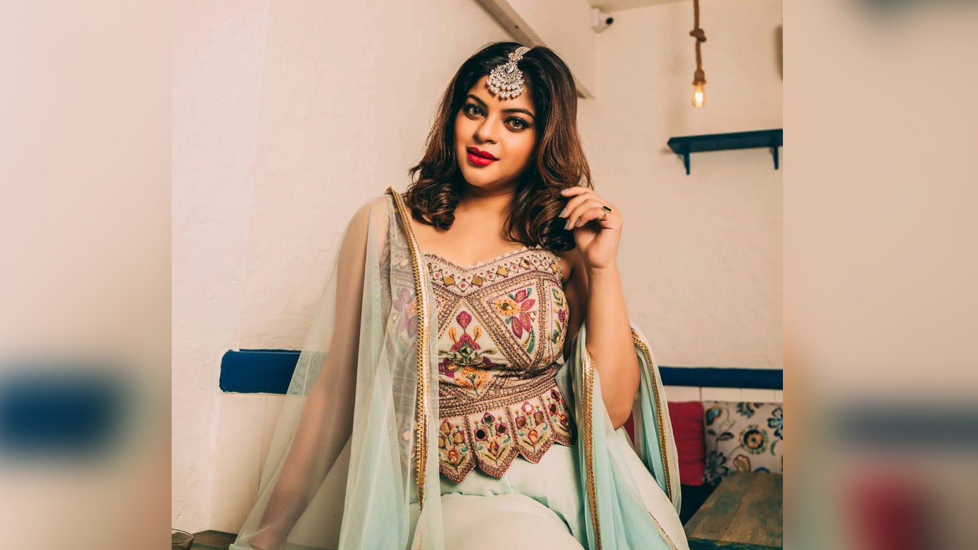 “The character of Amba came to me as an opportunity to go out of my comfort zone” say, Sneha Wagh from Star Bharat’s ‘Na Umra Ki Seema Ho’