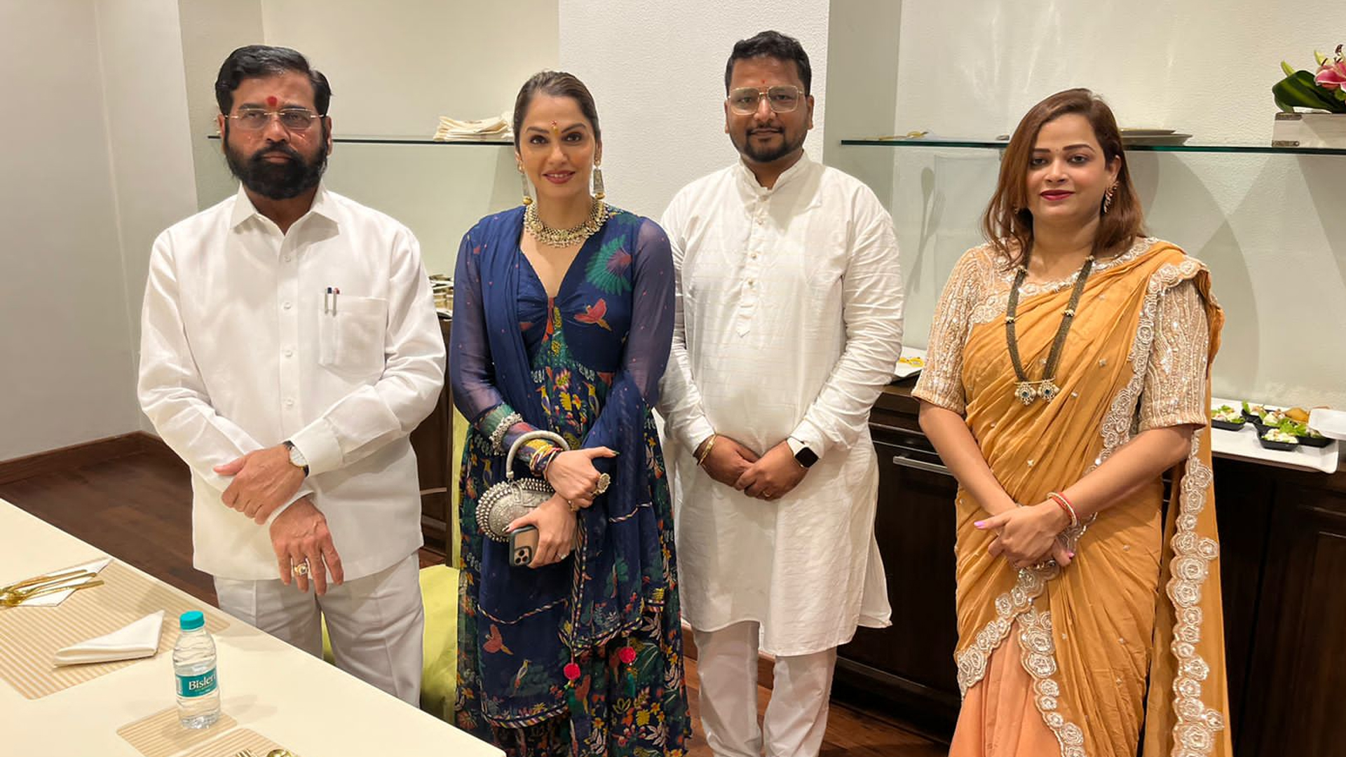 Isha Koppikar Narang Reached Maharashtra CM Eknath Shinde’s house for Ganesh Darshan looking beautiful in Traditional Fashion