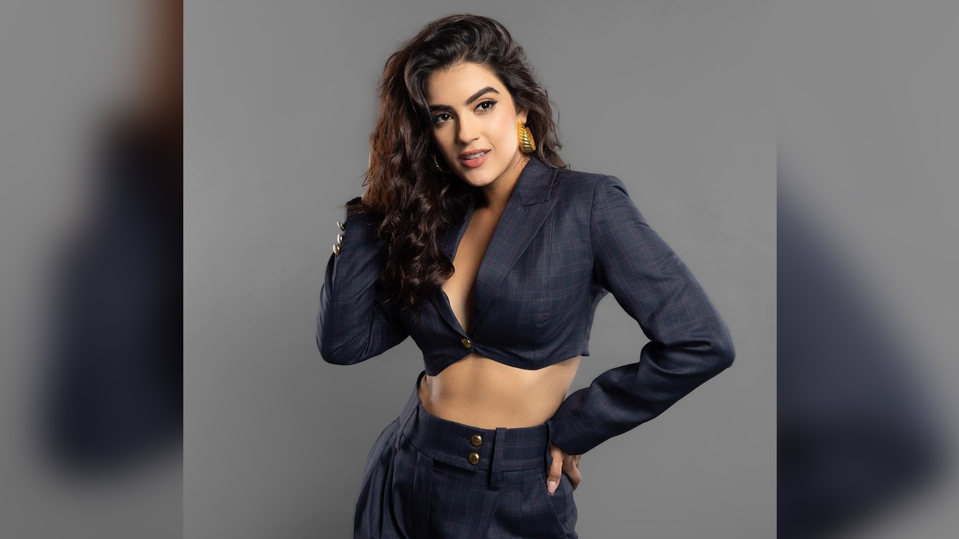 Middle Class Love Actress Kavya Thapar who has never fallen in love in real life, says, “Saisha’s character made me witness what real love is all about.”