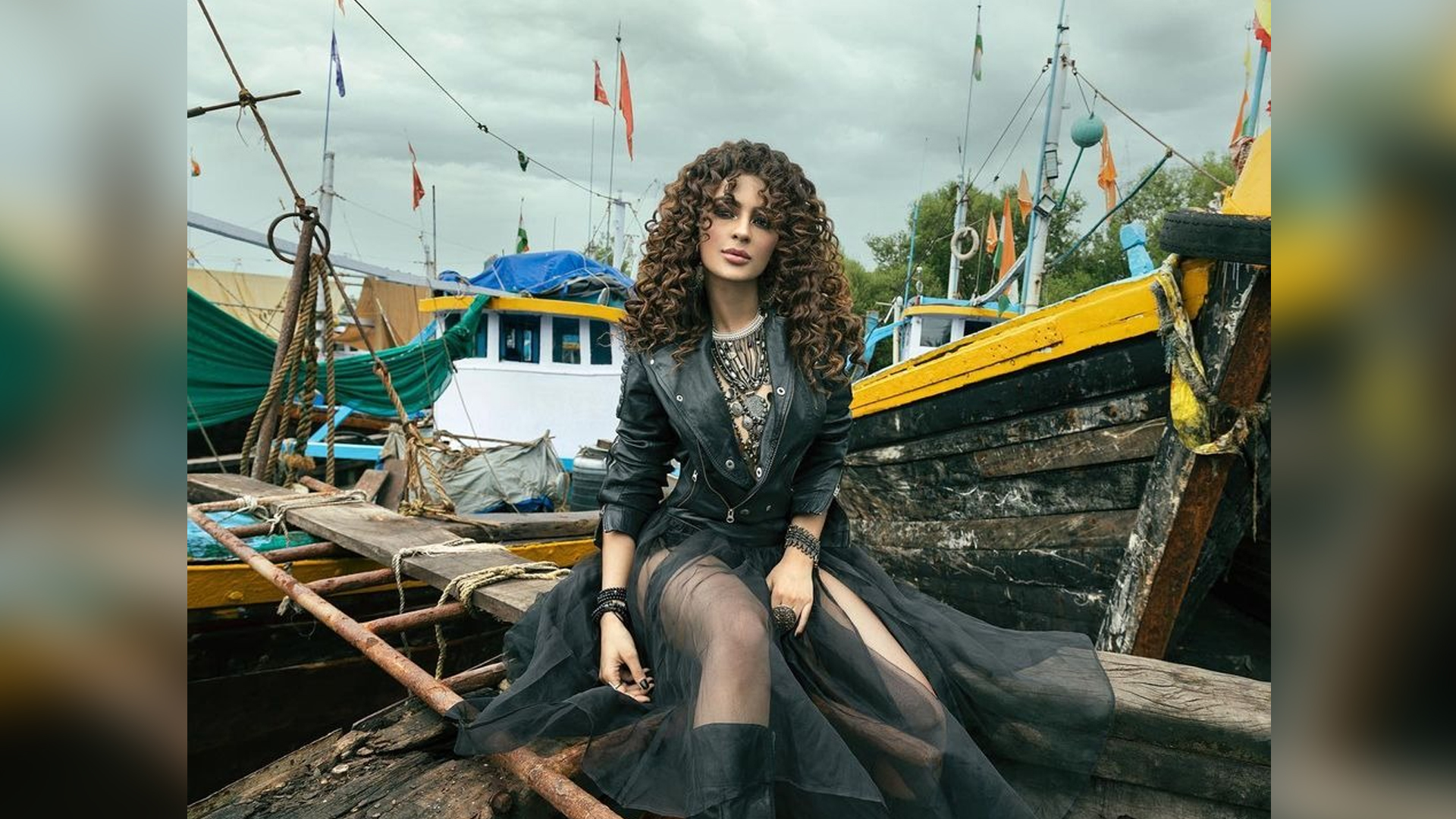 “8 years ago I had surrendered my heart to a dream”, says actress Seerat Kapoor as she completes 8 years in the entertainment Industry