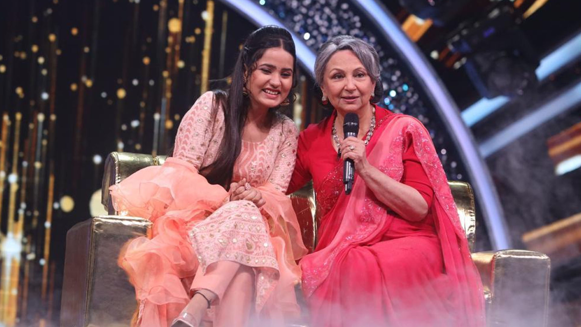 Witness ‘Kolkata ki Shaan’ Bidipta Chakraborty and Senjuti Das amaze Sharmila Tagore this Sunday on Sony TV’s Indian Idol Season 13 ‘Leading Ladies special episode’