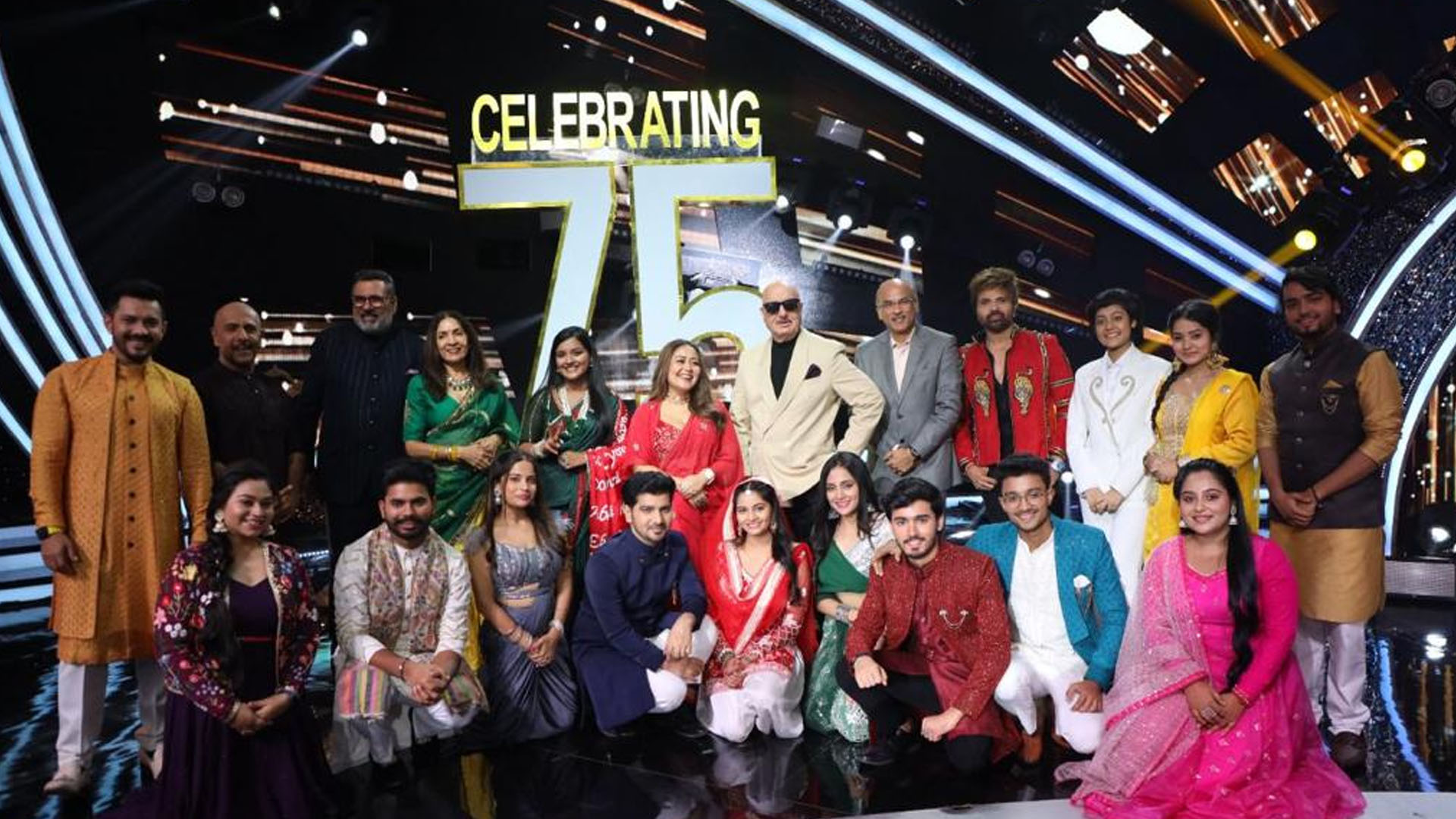 This Saturday & Sunday for the first time ever, Sony Entertainment Television’s singing reality show ‘Indian Idol – Season 13’ to welcome Meenakshi Seshadri and celebrate ‘75 years of Rajshri Productions!