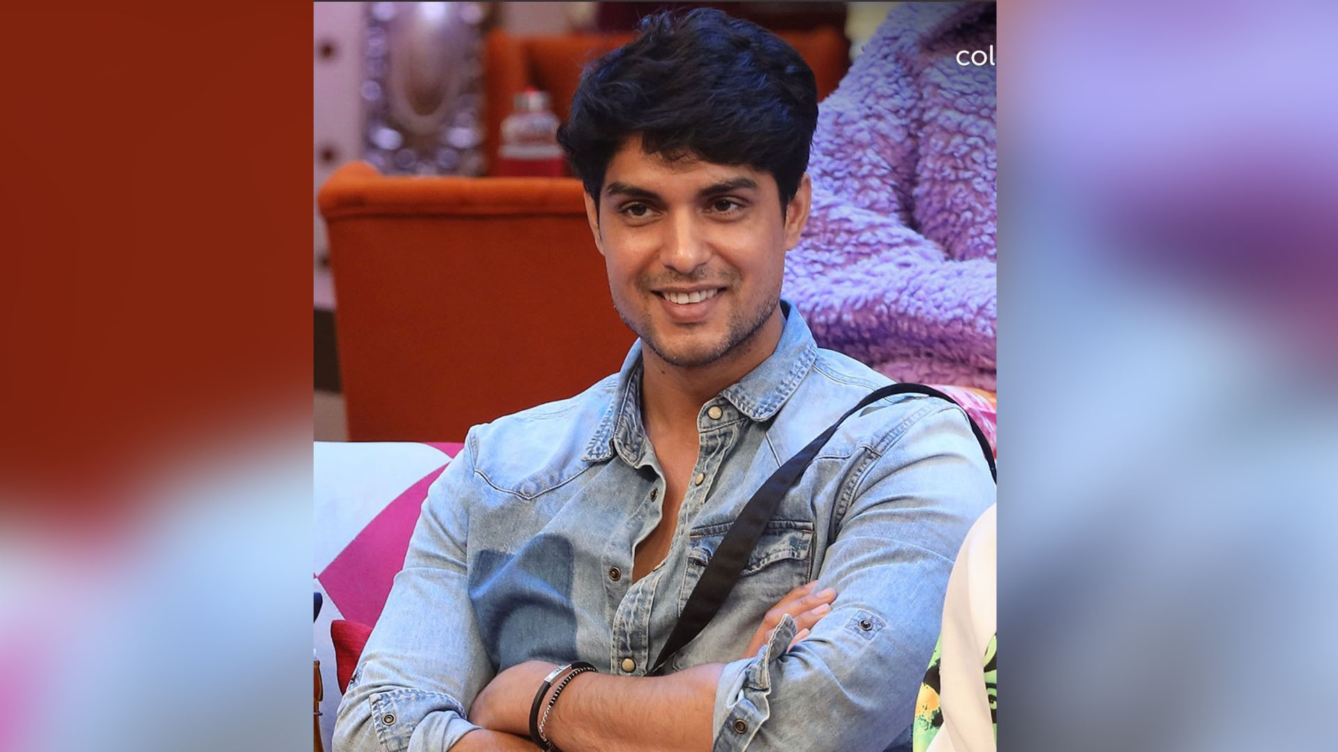 Ankit Gupta impresses Varun Dhawan with his Smart answers!